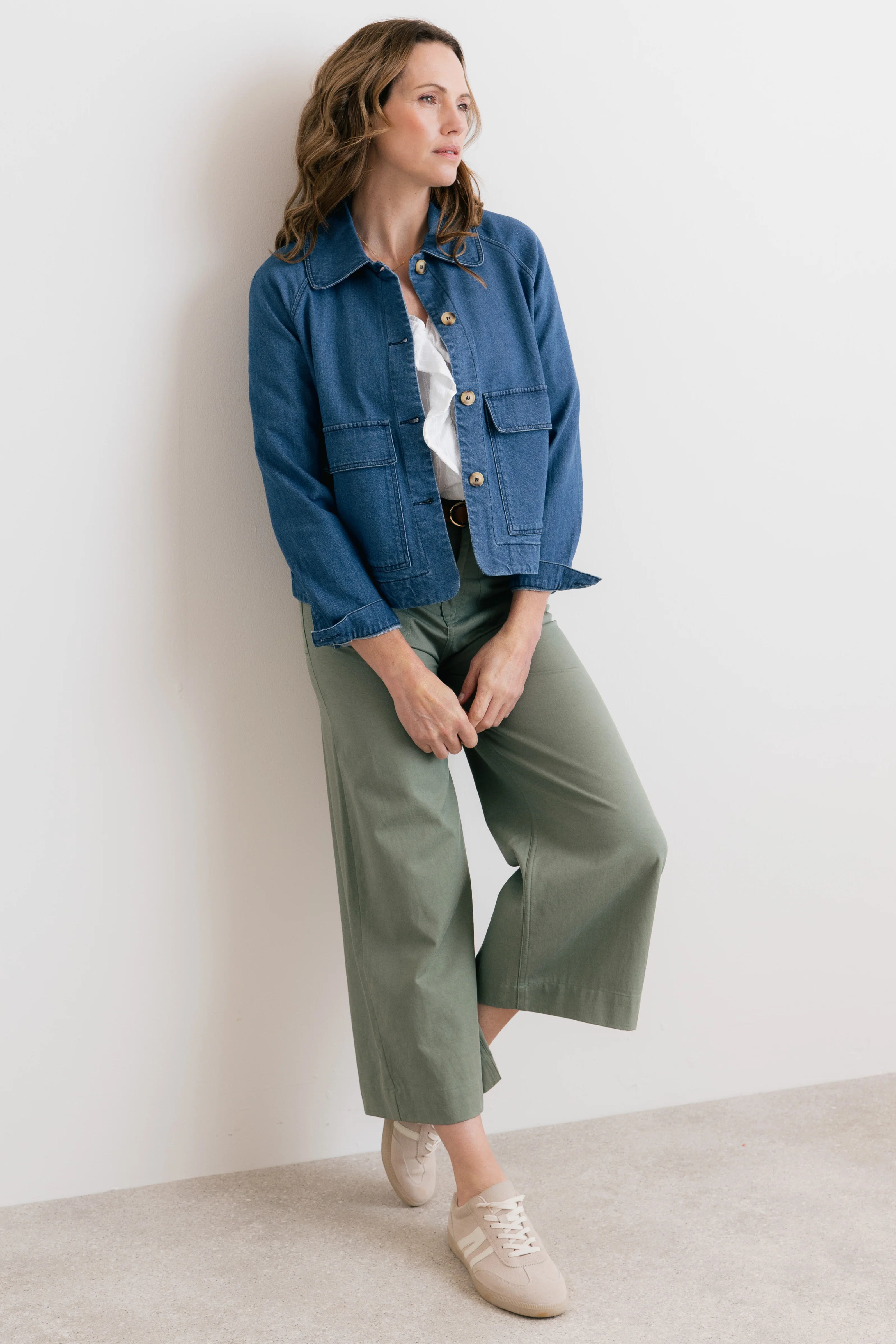 Amelia Cropped Wide Leg Trousers Laurel Green - Image 3