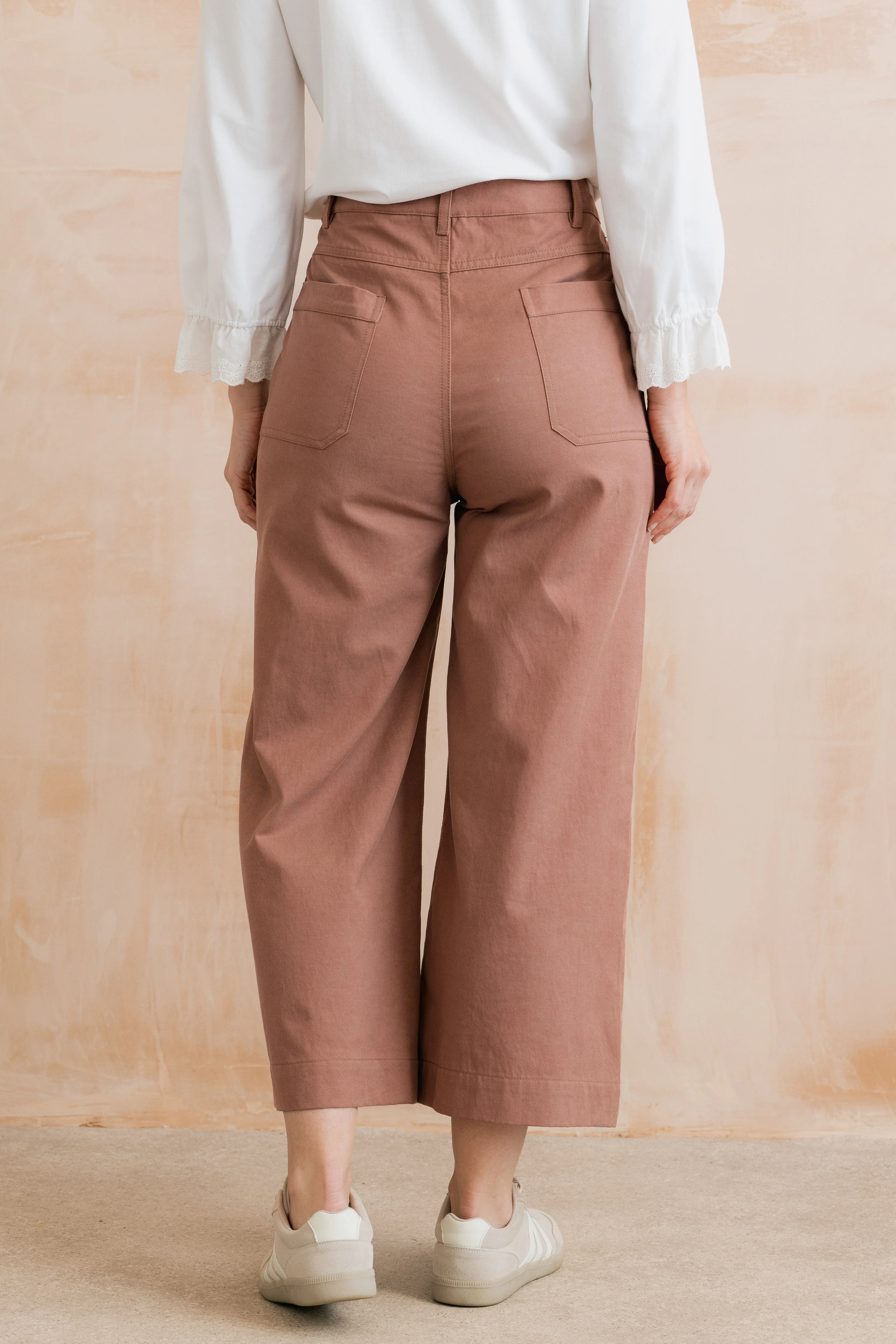 Amelia Cropped Wide Leg Trousers Soft Pink - Image 4