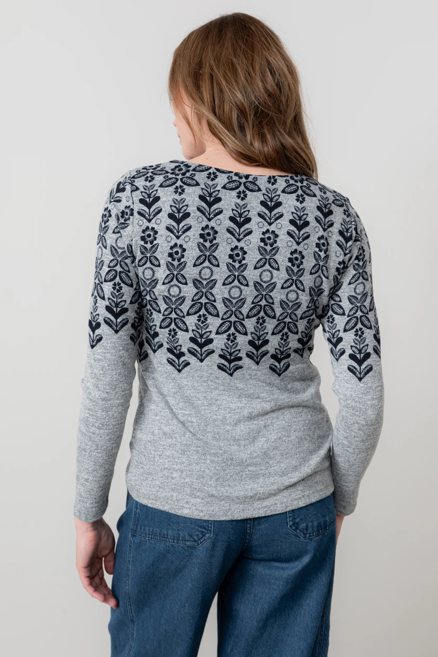 Angela Fair Isle Print Knit Top Grey - Image 4
