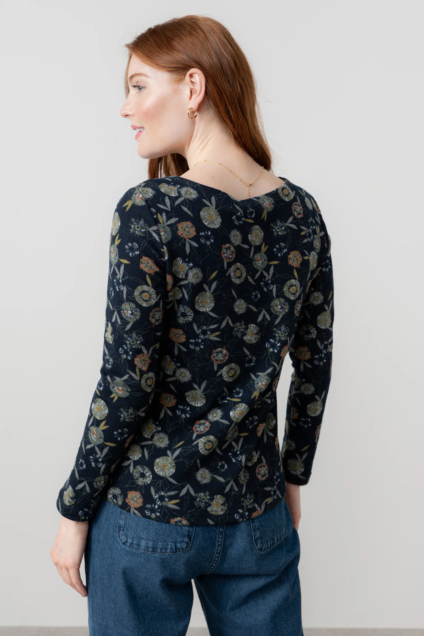 Angela Floral Print Knit Top Navy - Image 4