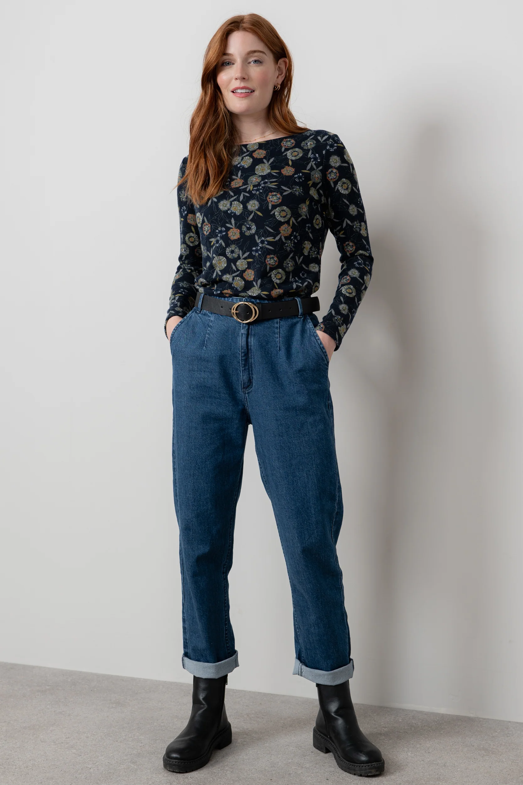 Angela Floral Print Knit Top Navy - Image 5