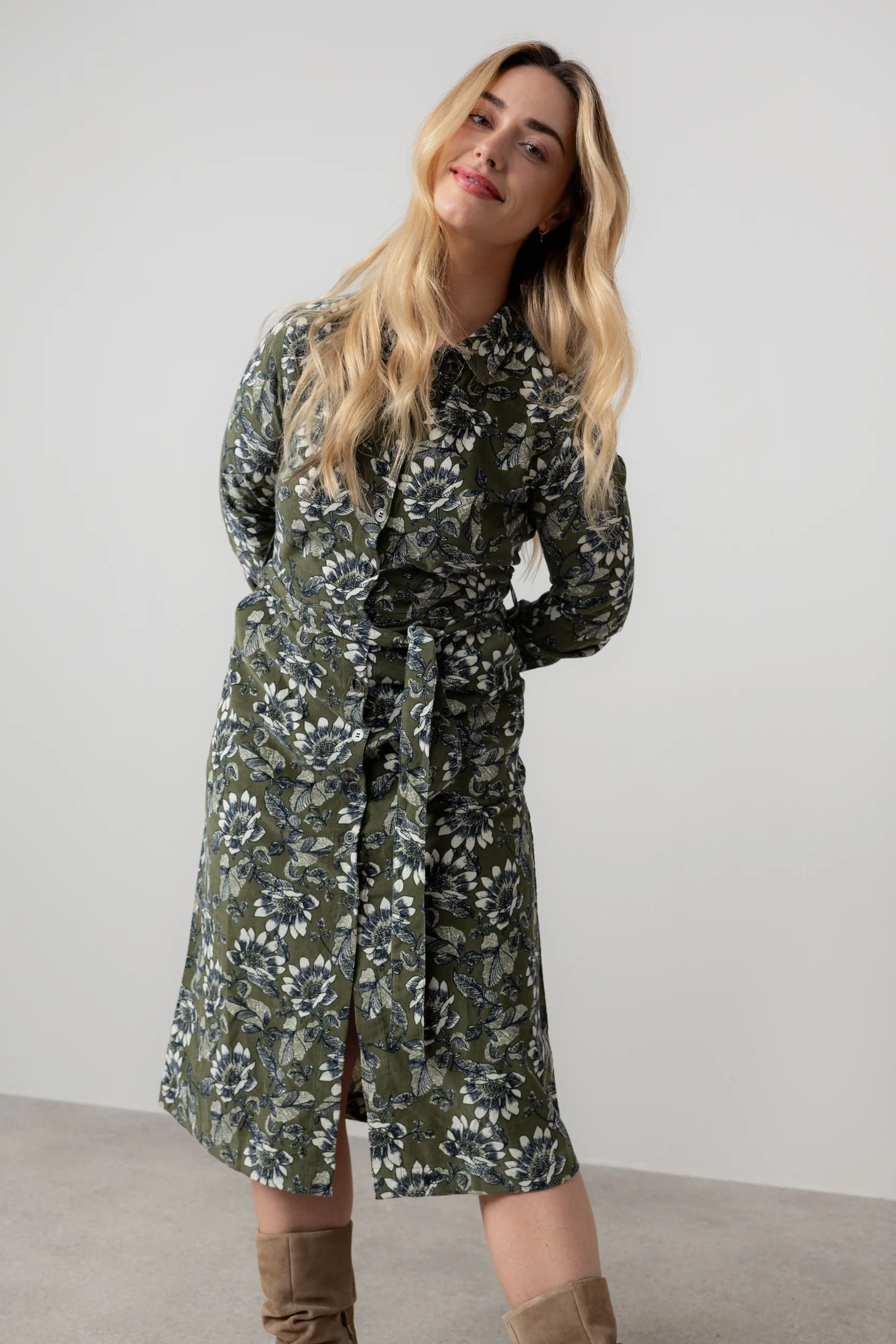 Anya Cotton Pincord Midi Shirt Dress Moss - Image 3