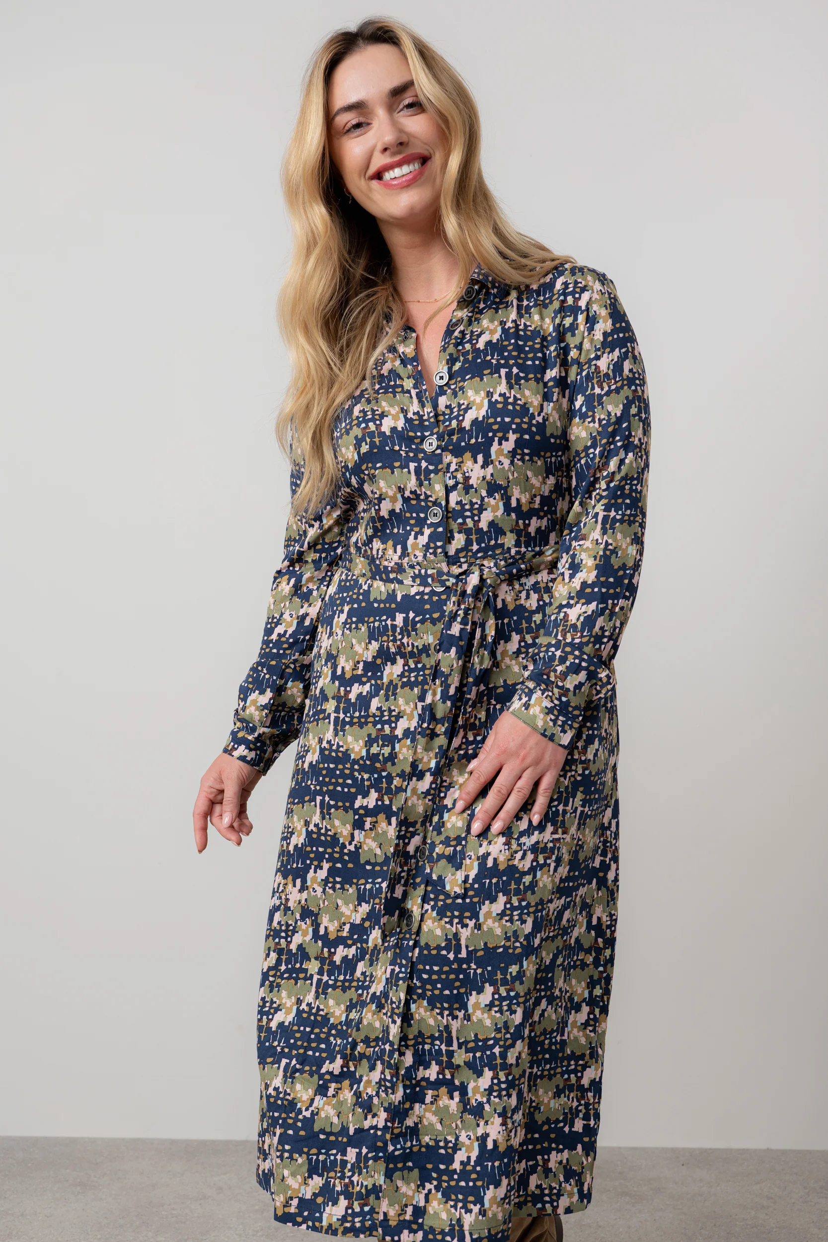 Anya Midi Shirt Dress Navy - Image 5