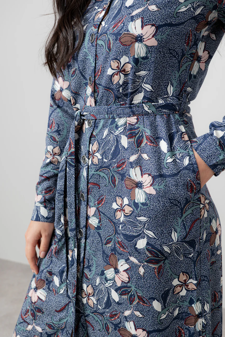 Anya Printed Midi Shirt Dress Navy - Image 5