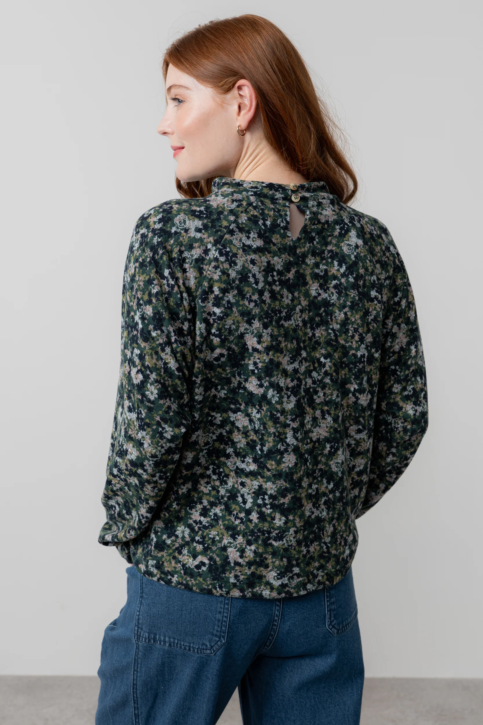 Bayberry Batwing Floral Print Top Green - Image 4