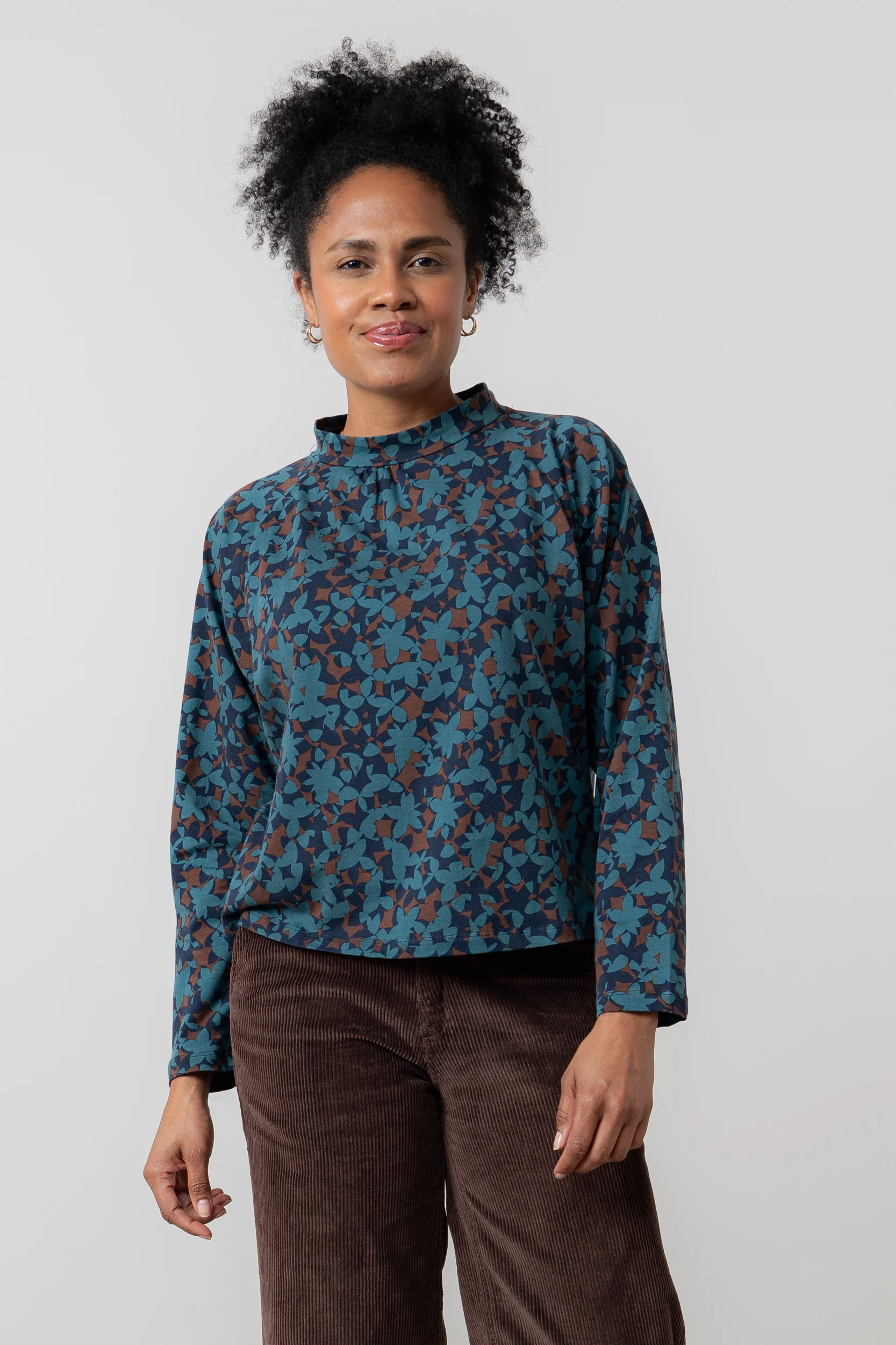 Bayberry Batwing Printed Top Navy - Image 3