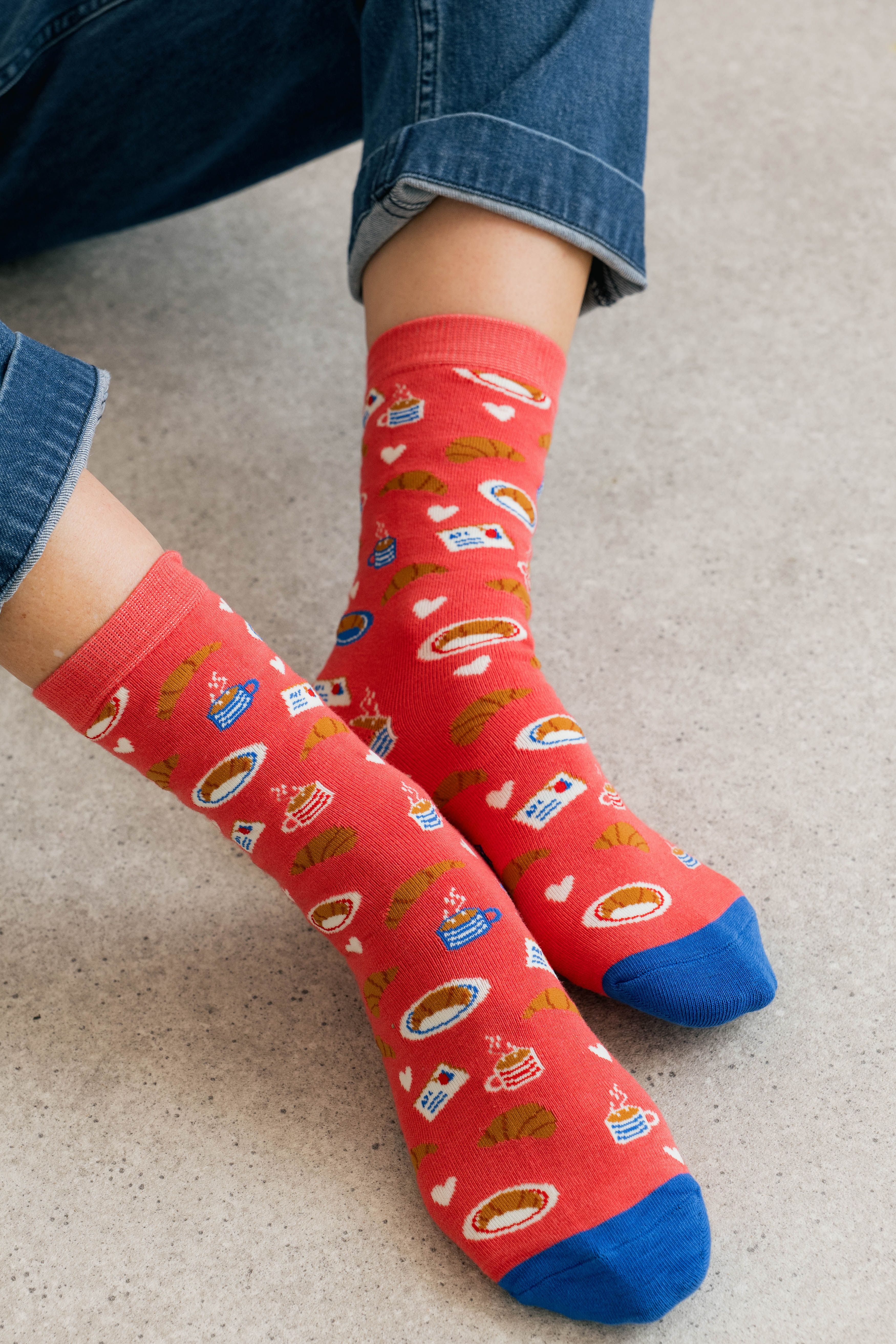 Beau The Bear Bamboo Socks And Decoration Giftbox - Image 5
