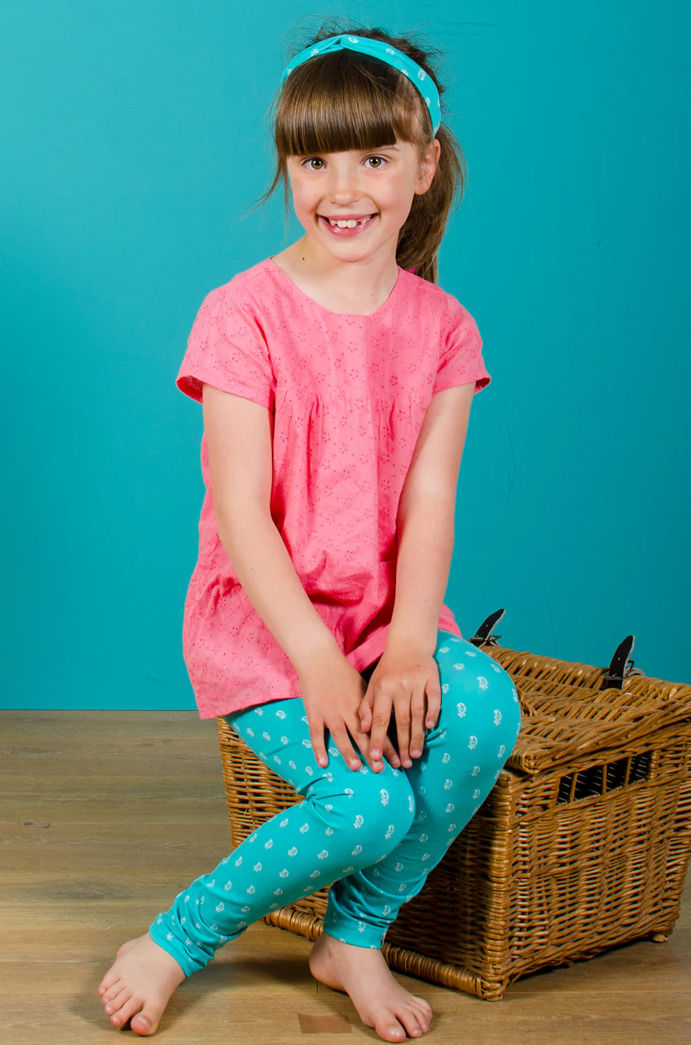 Block Print Geo Green Leggings - Image 5