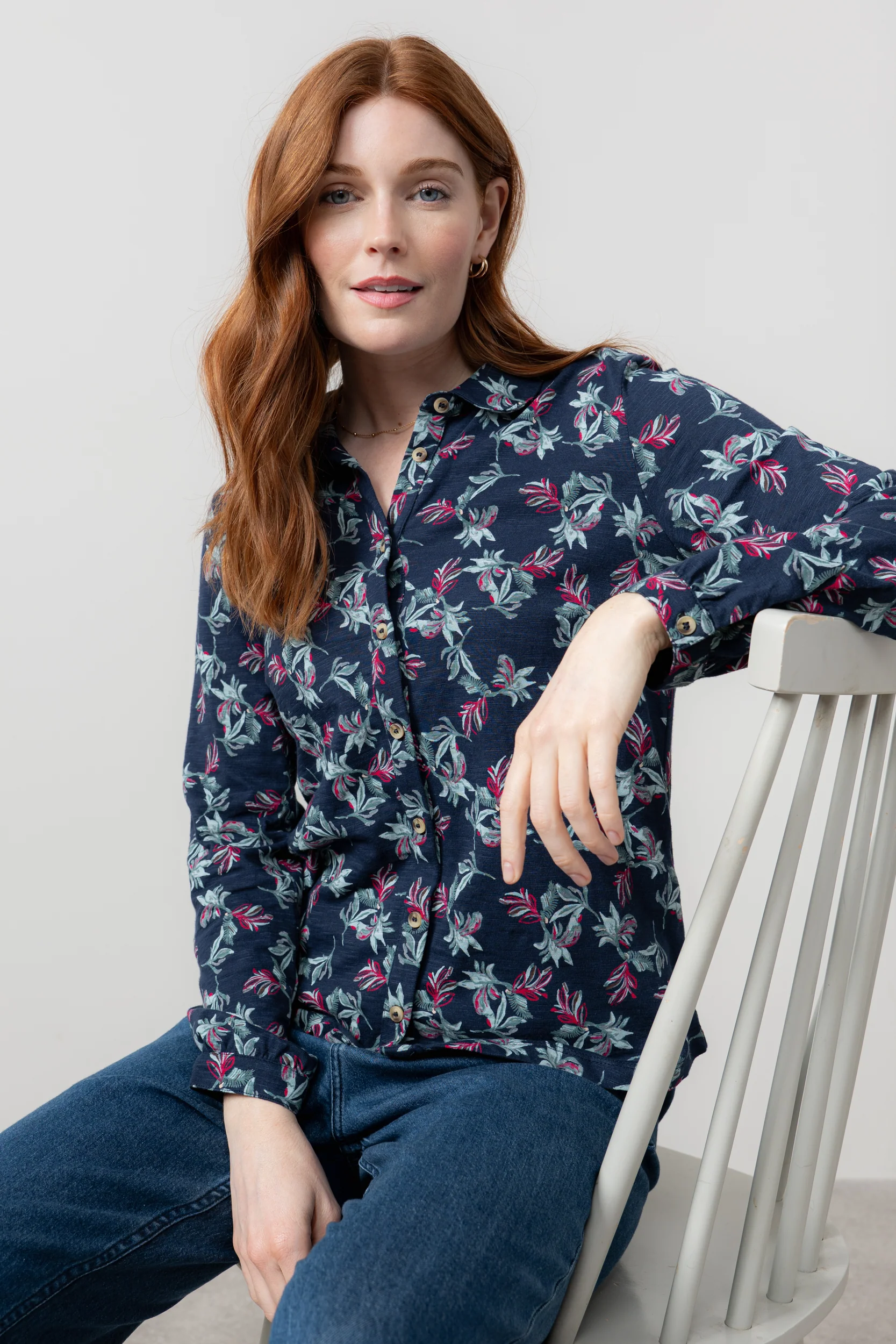 Bowbridge Printed Cotton Jersey Shirt Navy - Image 5