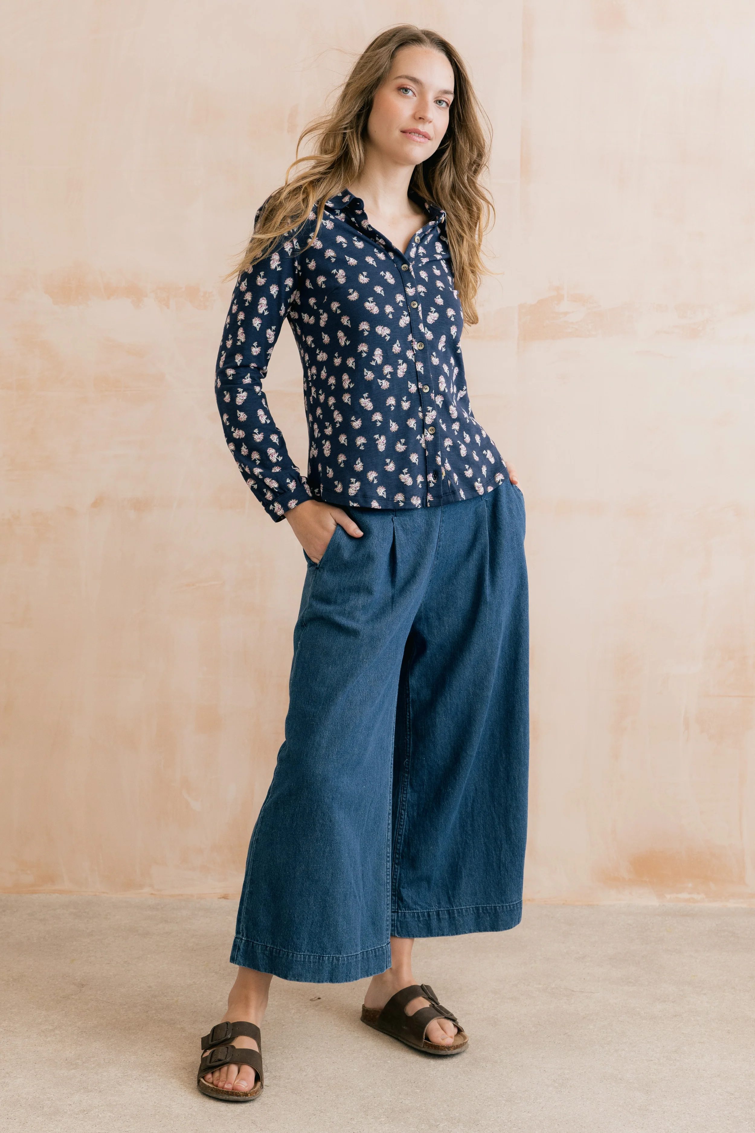 Bowbridge Printed Organic Cotton Jersey Shirt Navy - Image 5