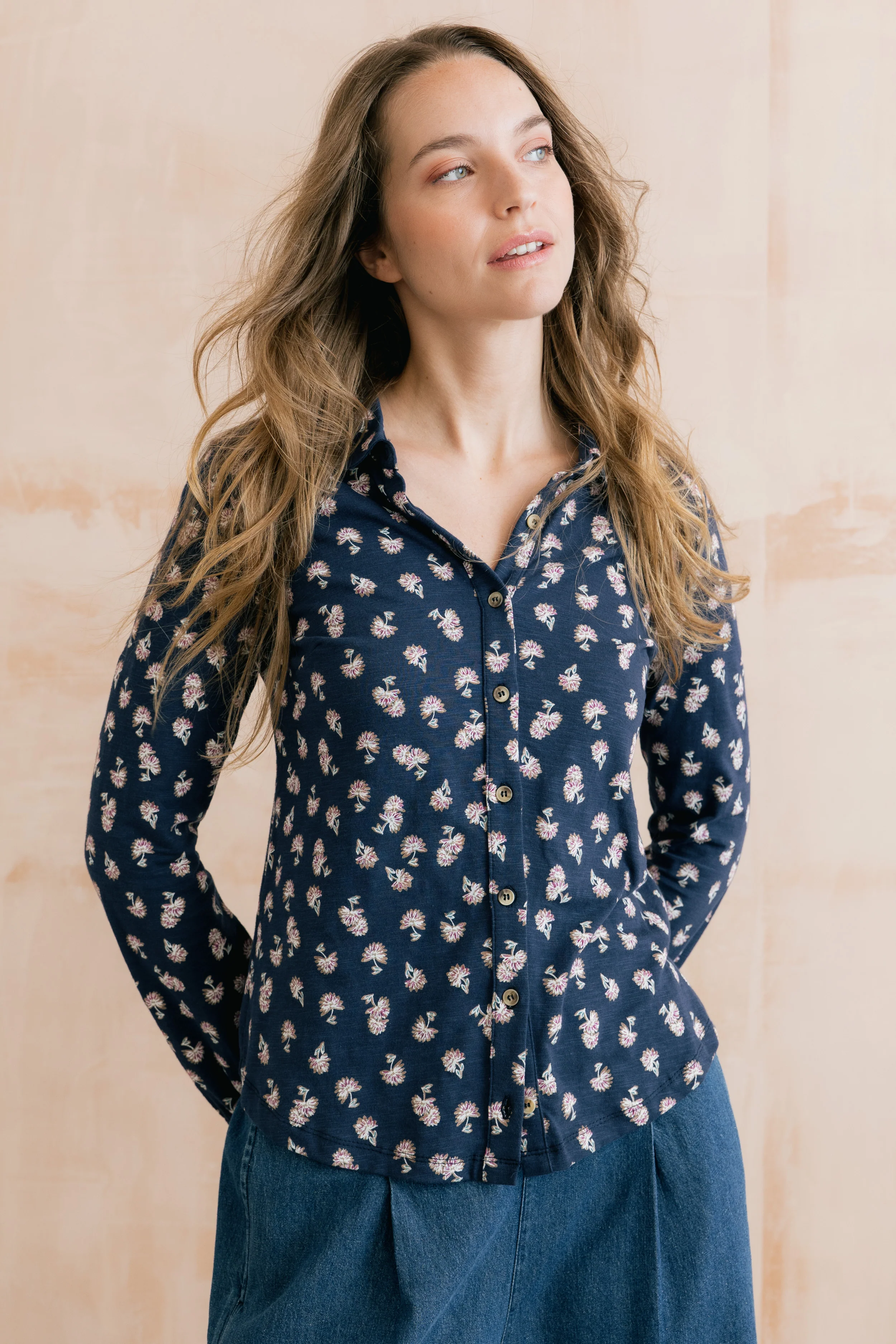 Bowbridge Printed Organic Cotton Jersey Shirt Navy - Image 6