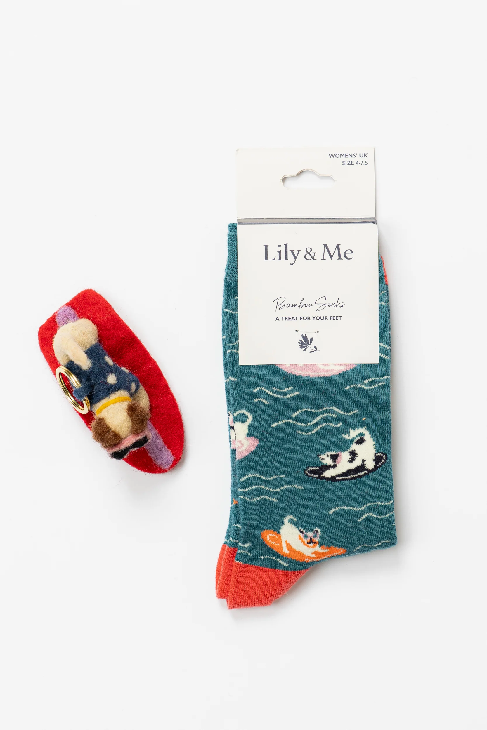 Bowie The Surf Dog Bamboo Socks And Decoration Giftbox - Image 2