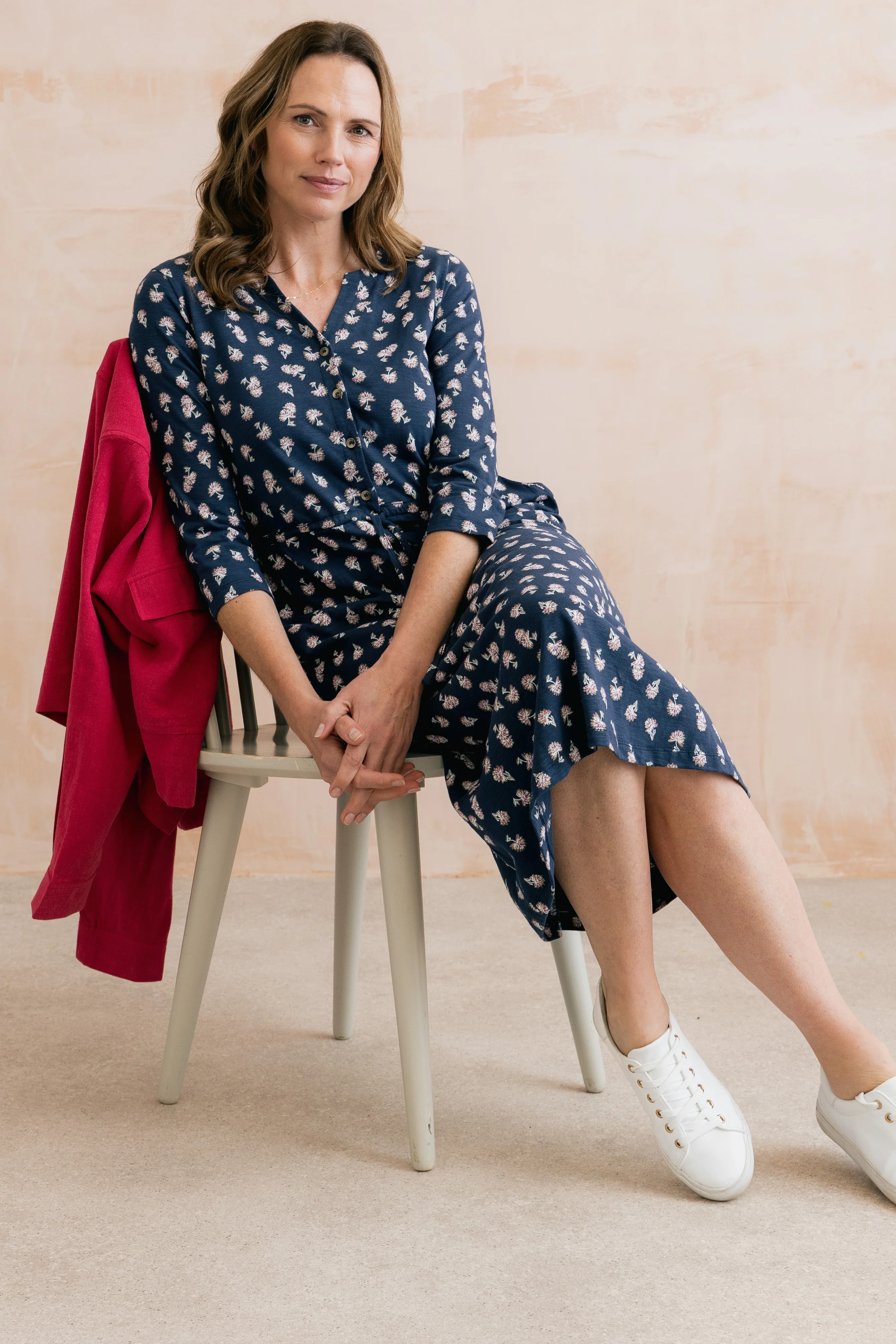 Callowell Printed Organic Jersey Midi Dress Navy - Image 5