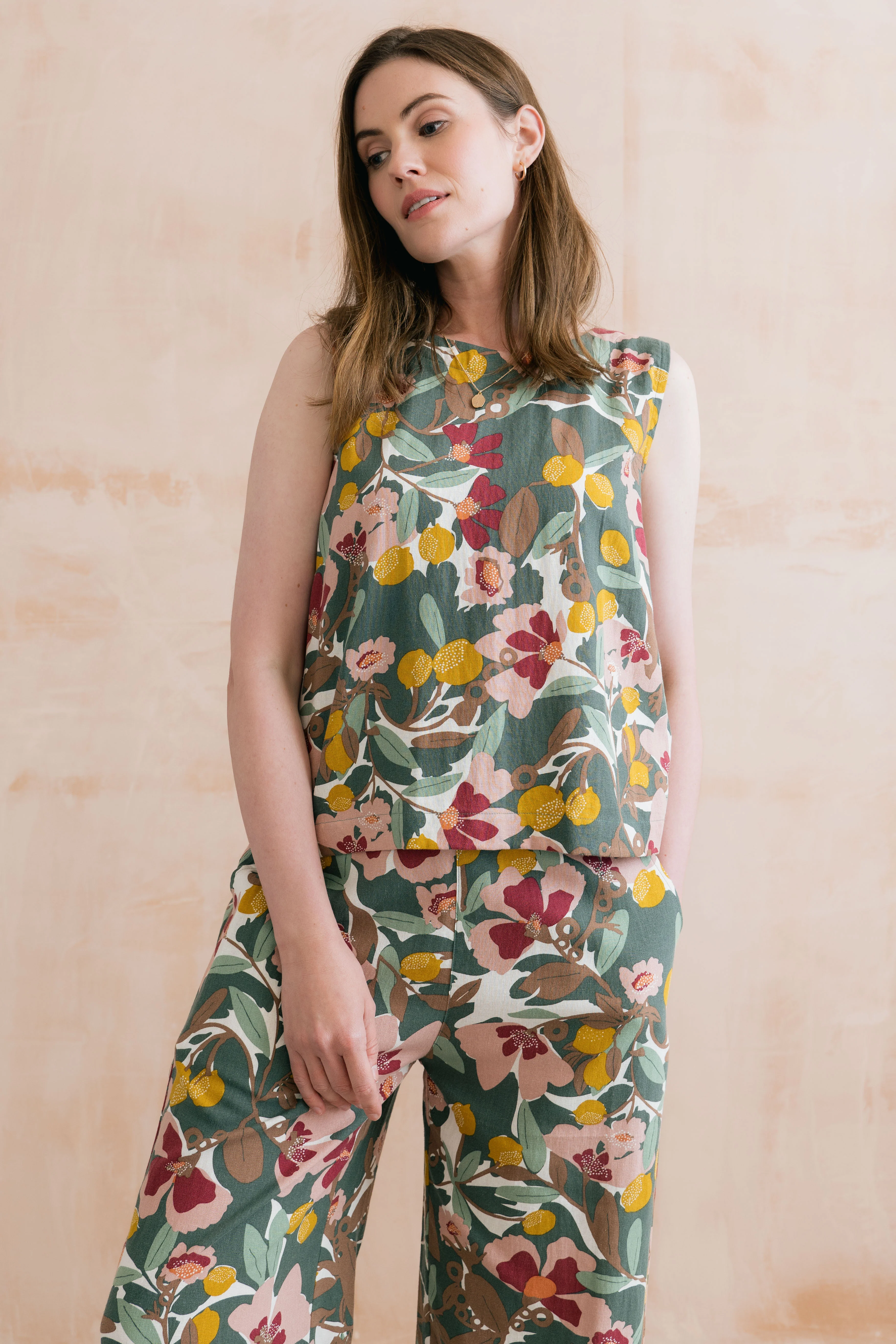 Cora Linen Blend Vest Laurel Green - Image 3