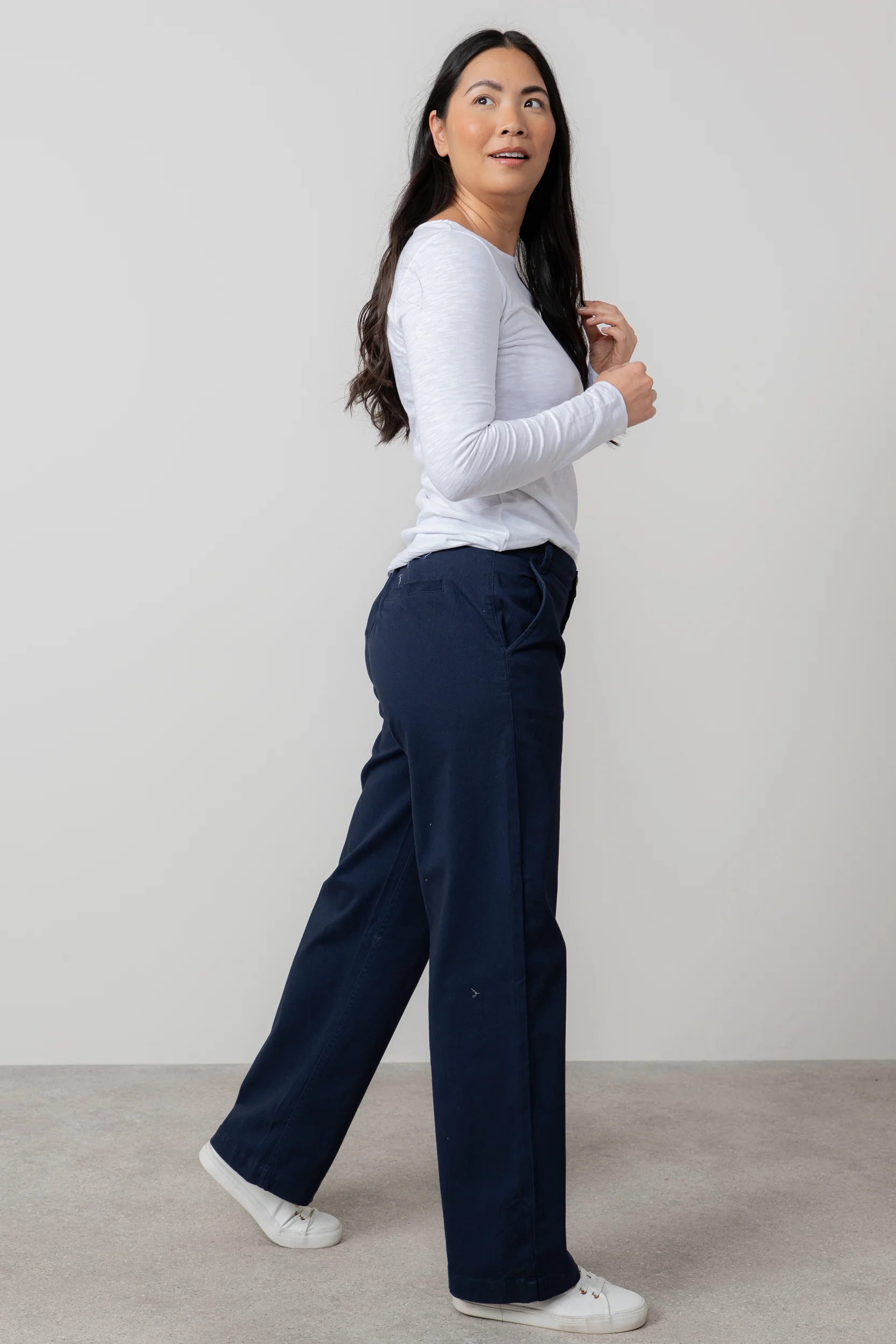Dockside Stretch Twill Wide Leg Trousers Navy - Image 3
