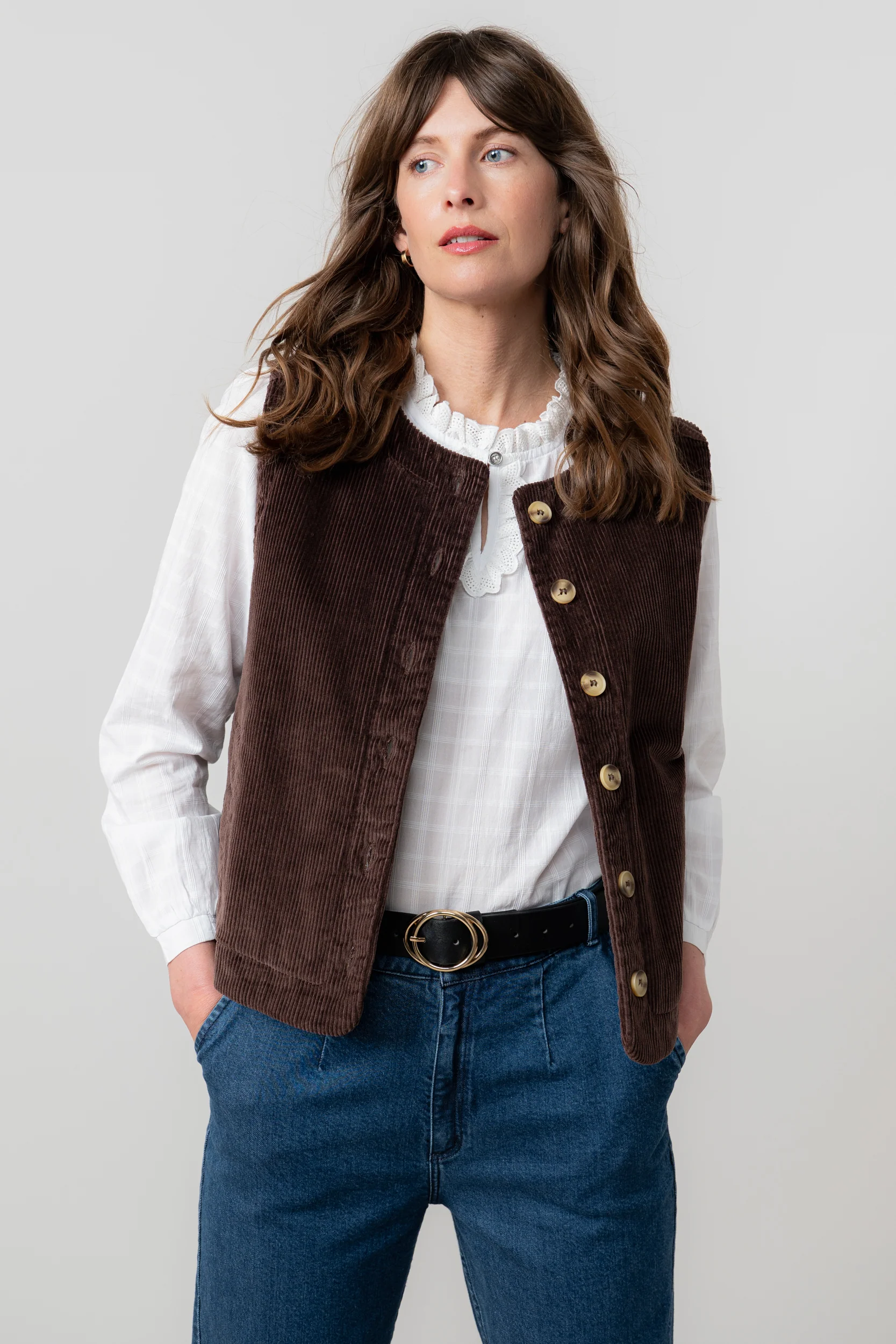 Dusk Stretch Cotton Jumbo Cord Gilet Chocolate - Image 3