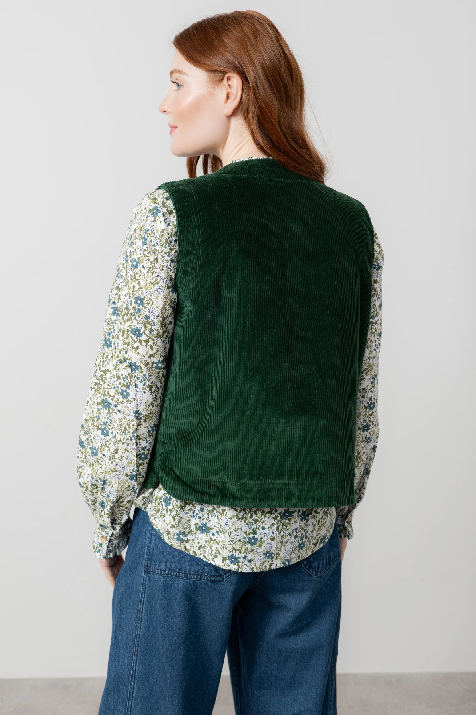 Dusk Stretch Cotton Jumbo Cord Gilet Pine Green - Image 4