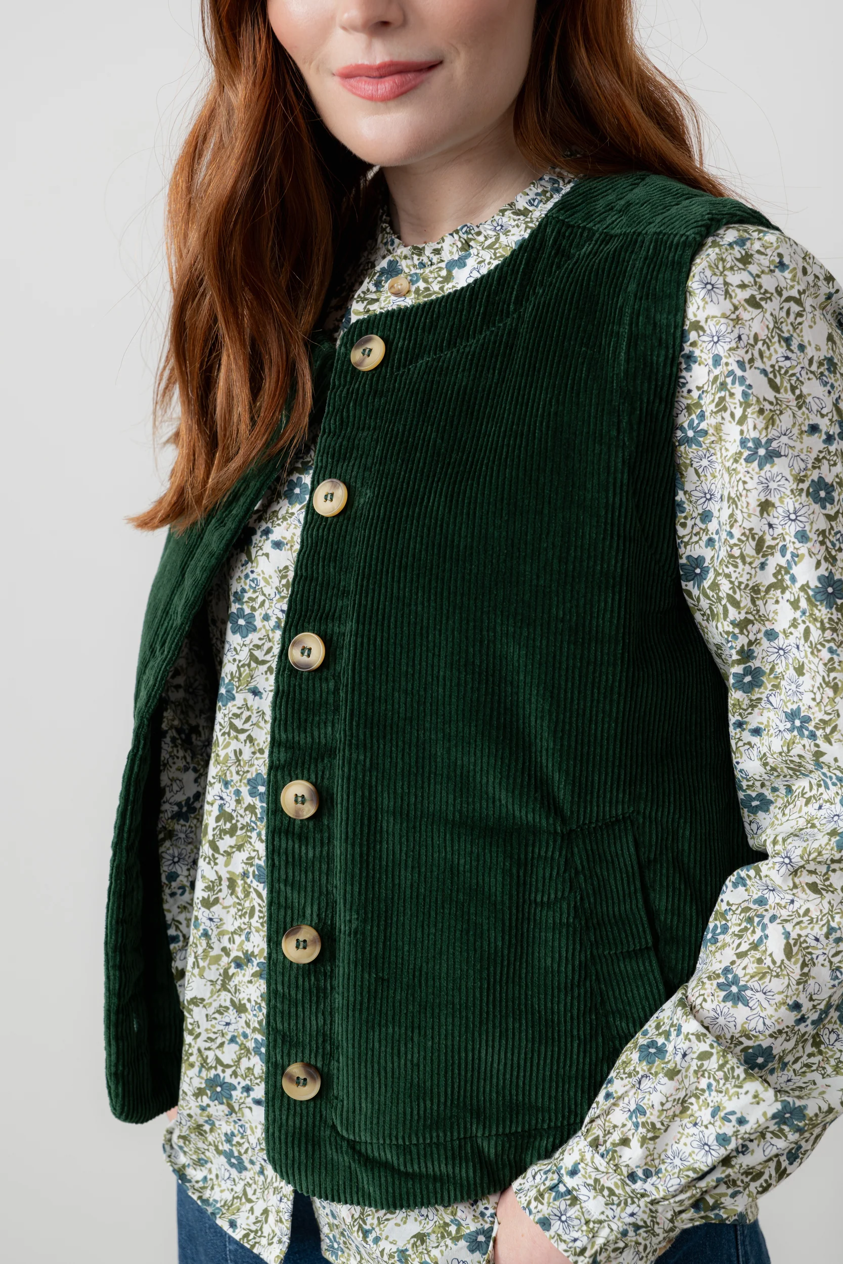 Dusk Stretch Cotton Jumbo Cord Gilet Pine Green - Image 5