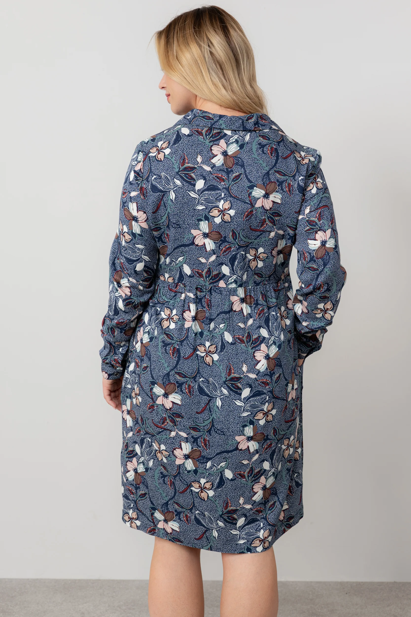 Emma Printed Shift Dress Navy - Image 4