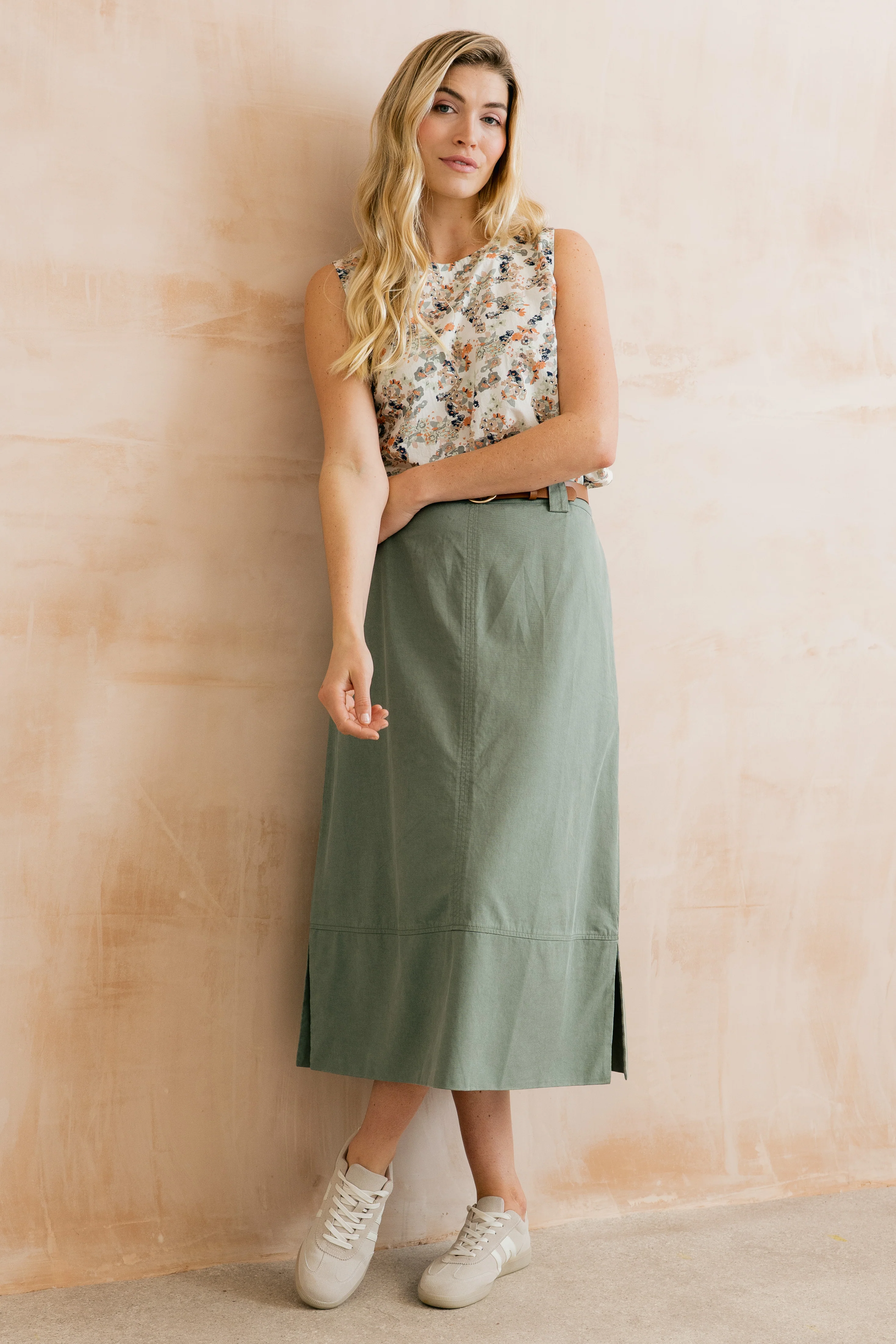 Estuary Midi Skirt Laurel Green - Image 3