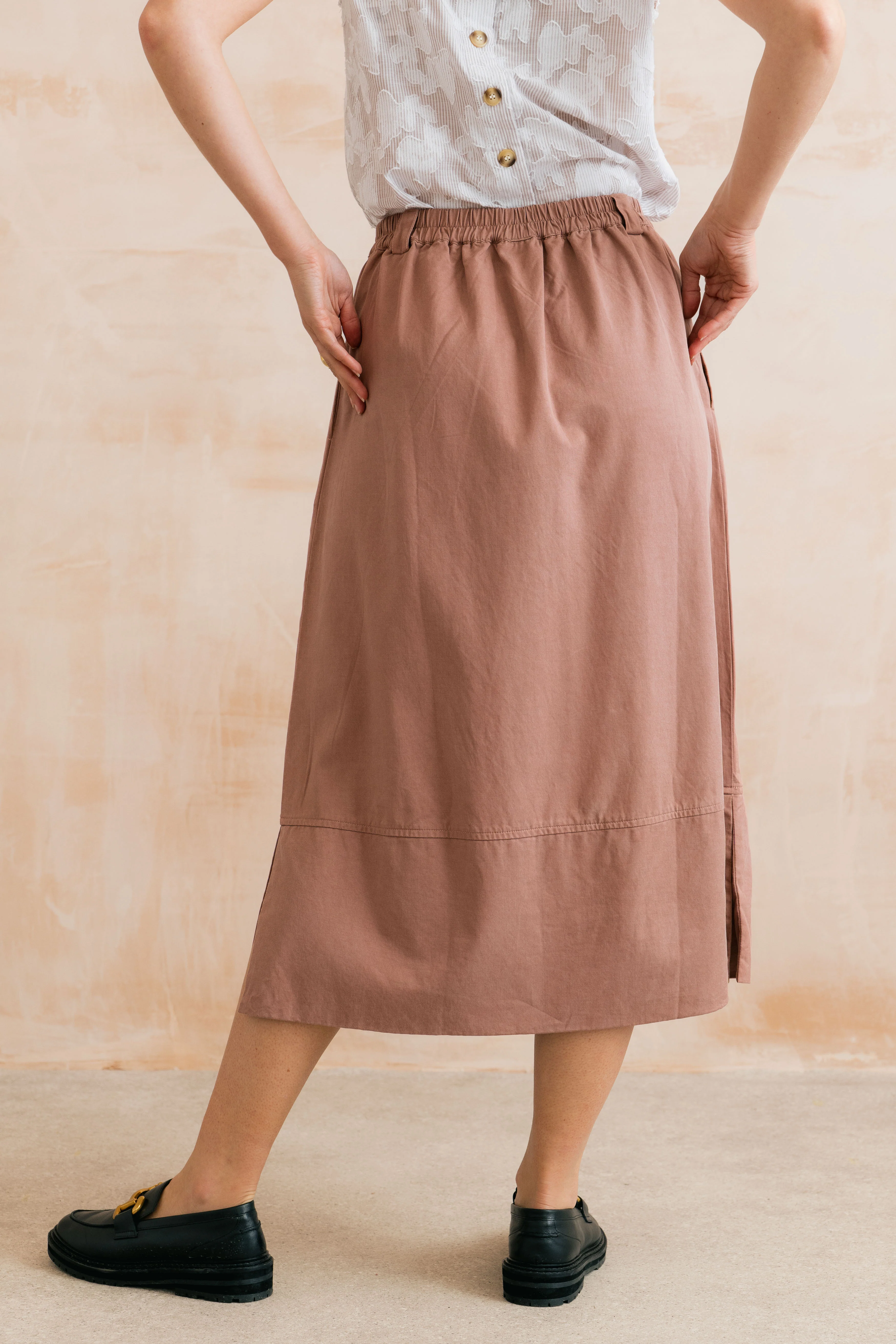 Estuary Midi Skirt Soft Pink - Image 4