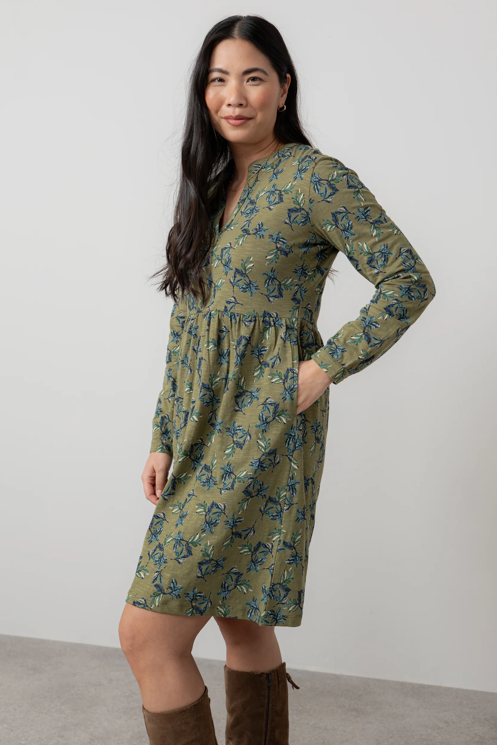 Fable Organic Cotton Jersey Dress Green - Image 3