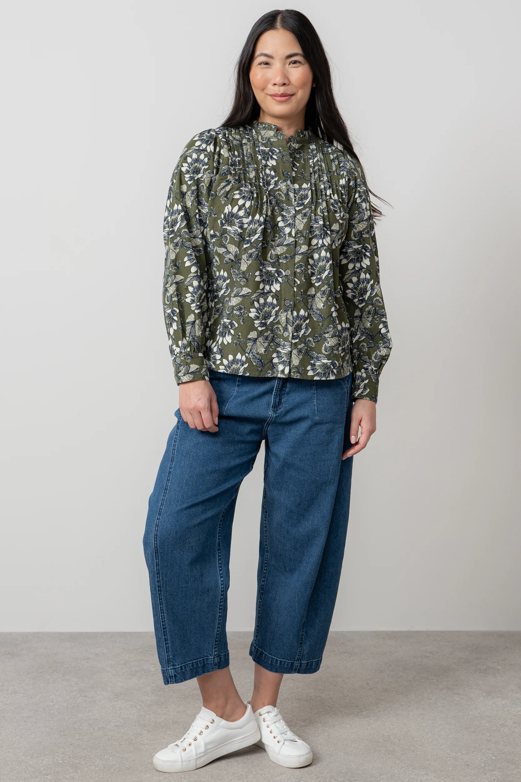 Flora Cotton Pincord Ditsy Print Blouse Moss - Image 3