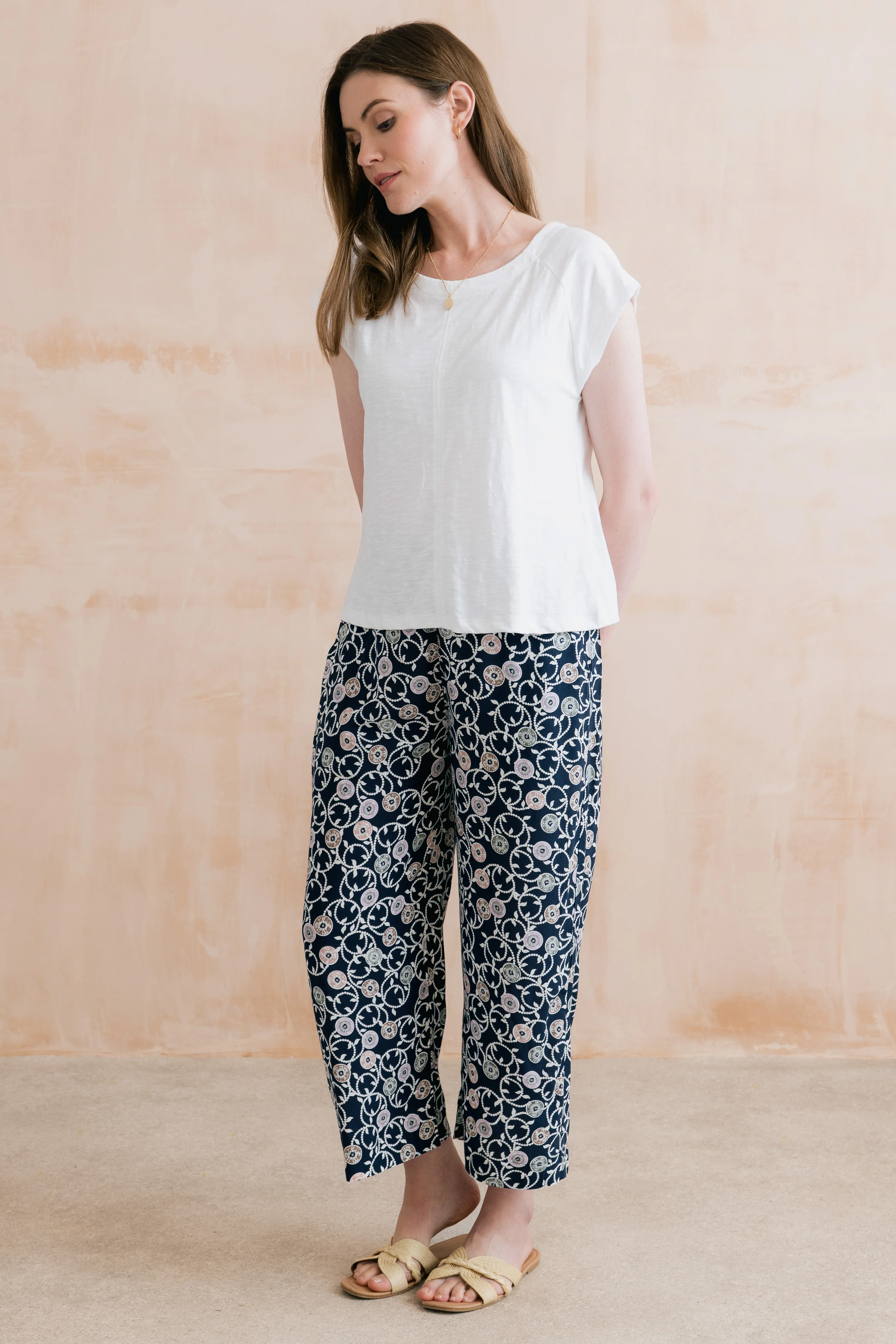 Greta Sea Holly Print Cropped Trousers Navy - Image 6