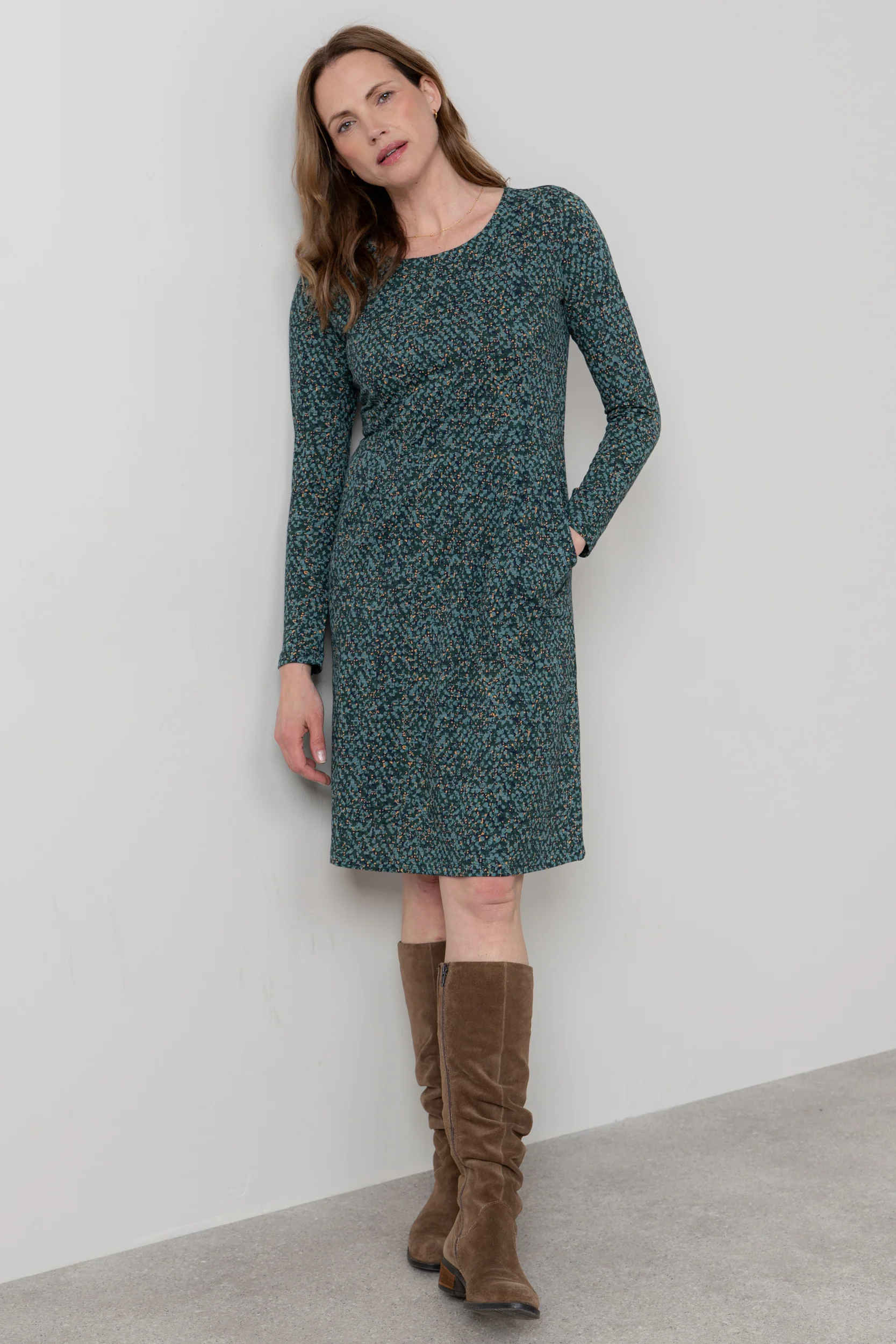 Halmore Long Sleeve Jersey Dress Green - Image 3