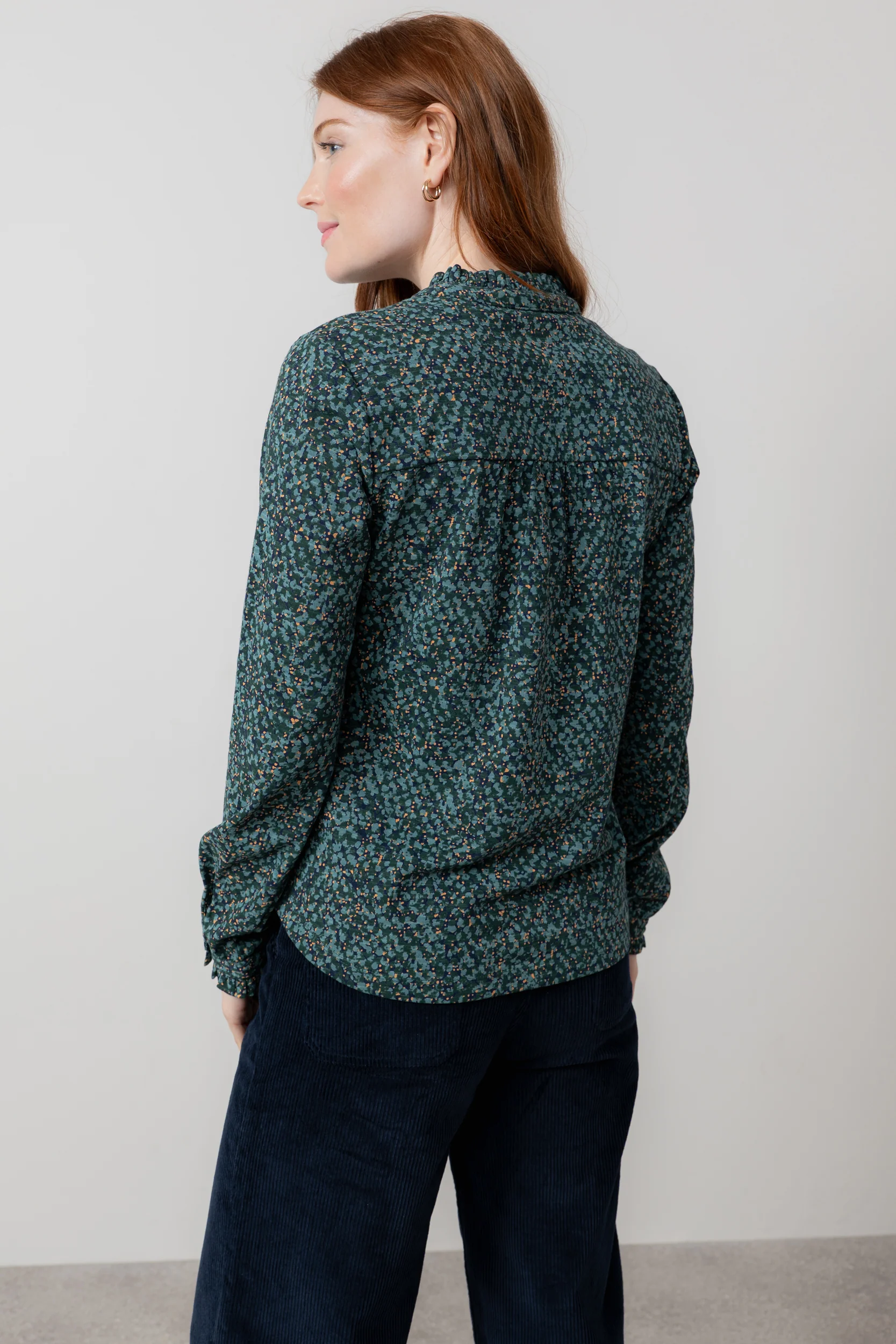 Hannah Organic Cotton Jersey Frill Shirt Green - Image 4