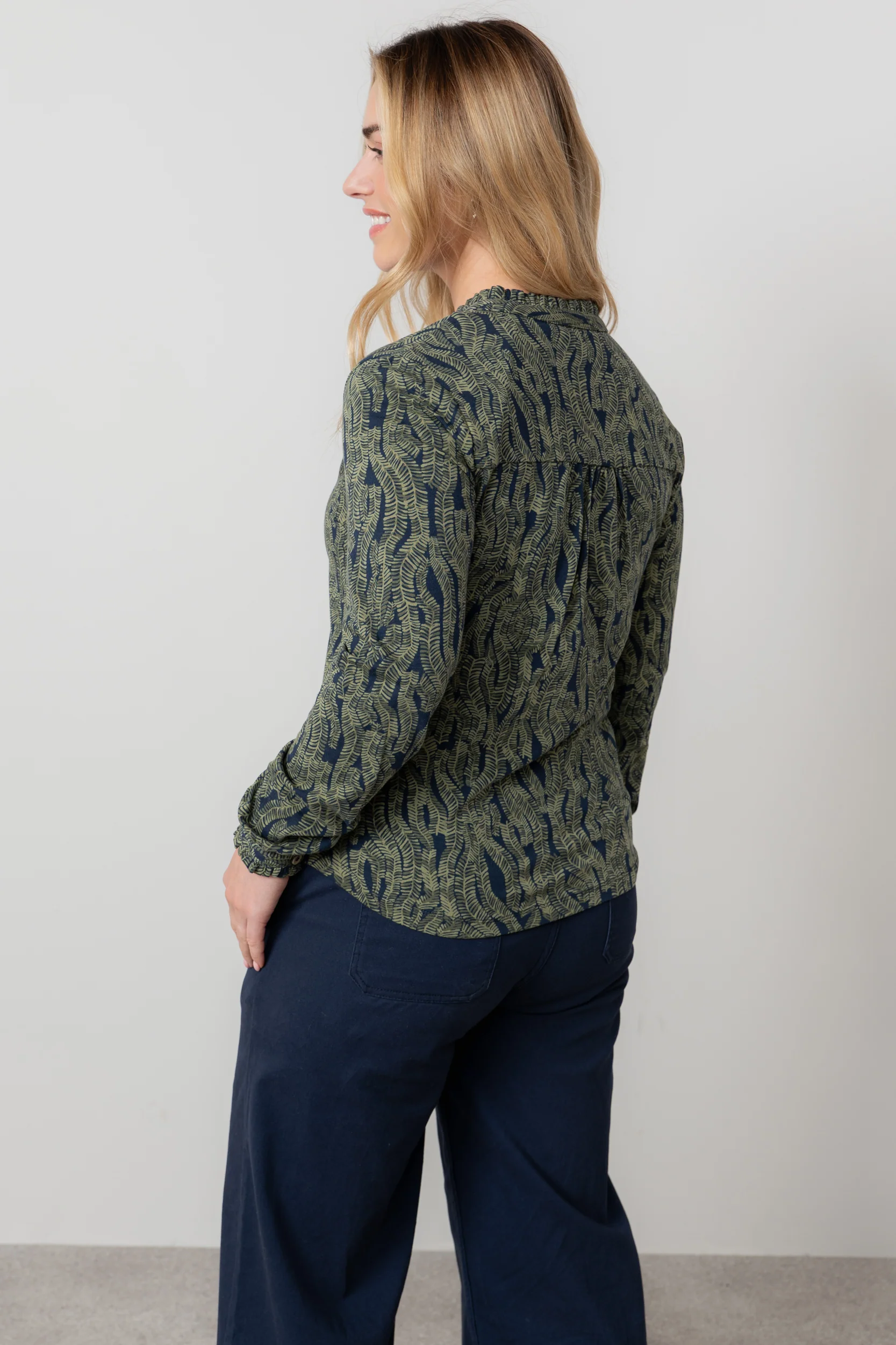 Hannah Organic Cotton Jersey Frill Shirt Navy - Image 5