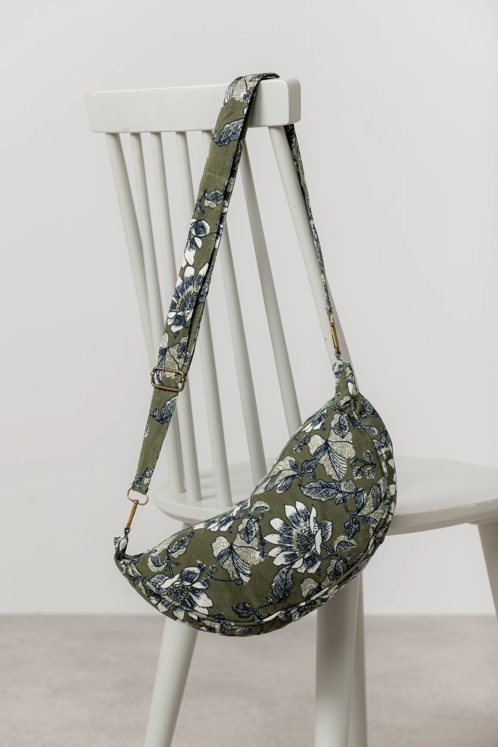 Harvest Print Cord Crossbody Bag Moss - Image 7