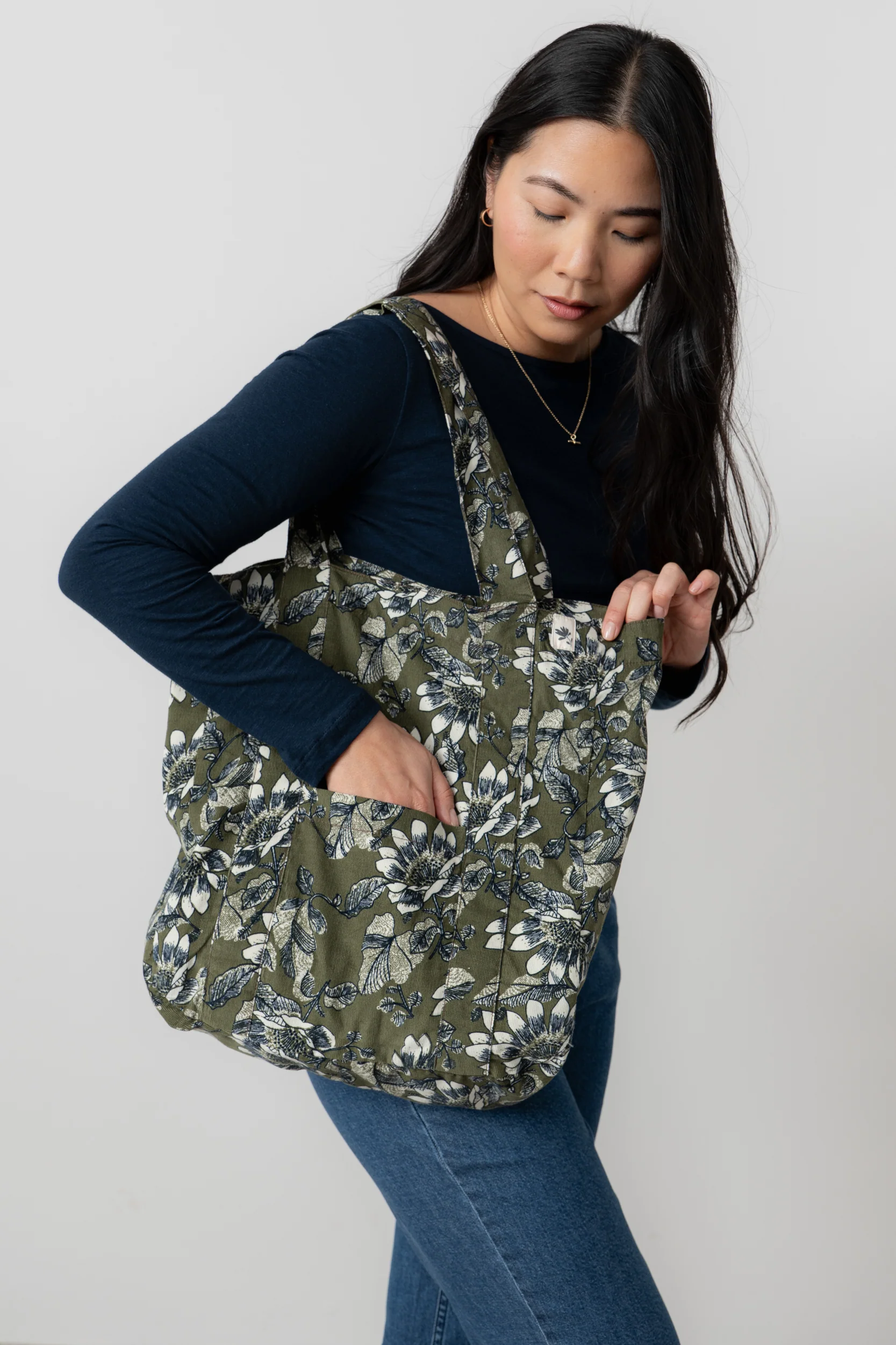 Harvest Print Cord Tote Bag Moss - Image 6
