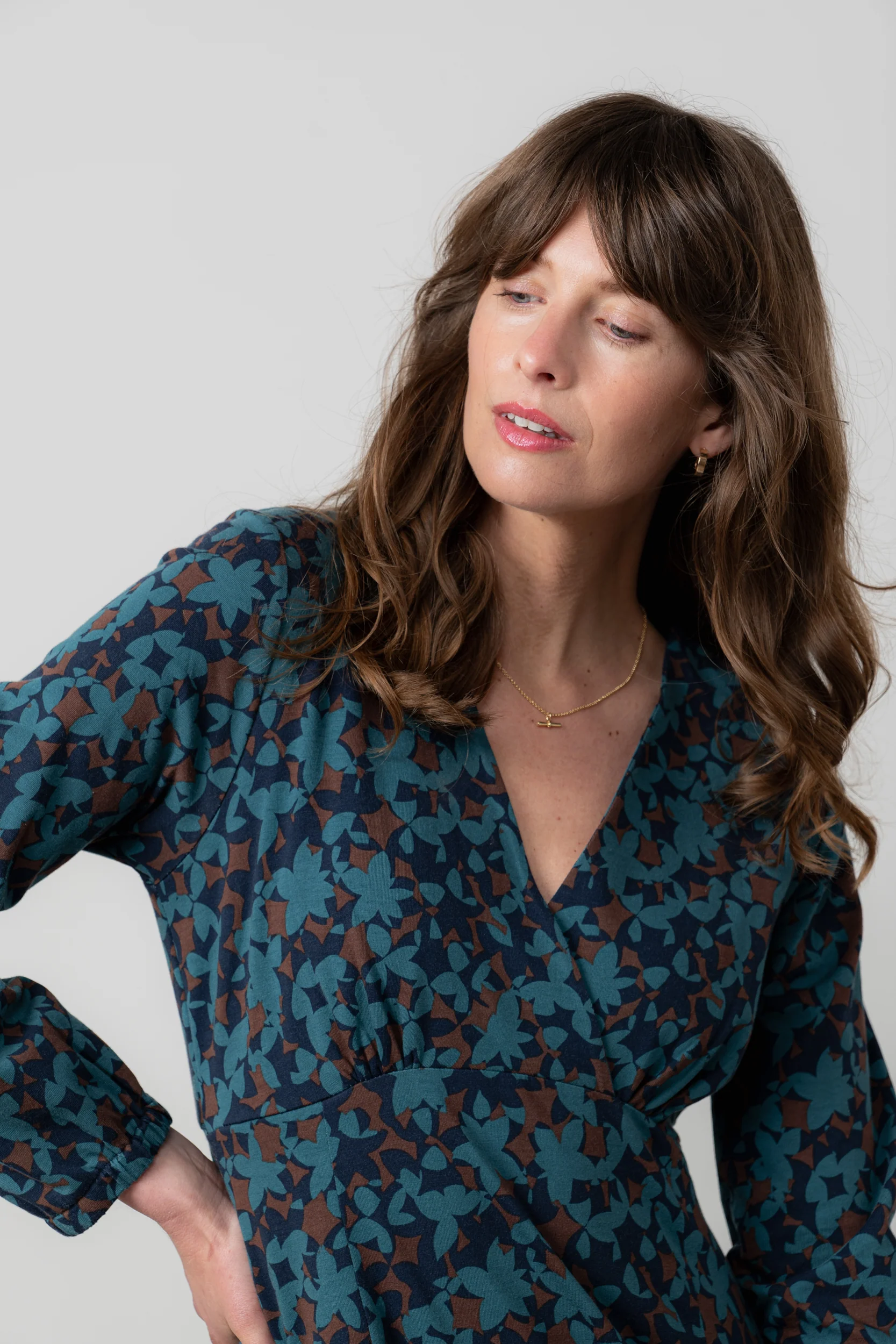 Hazel Crossover Jersey Dress Navy - Image 2