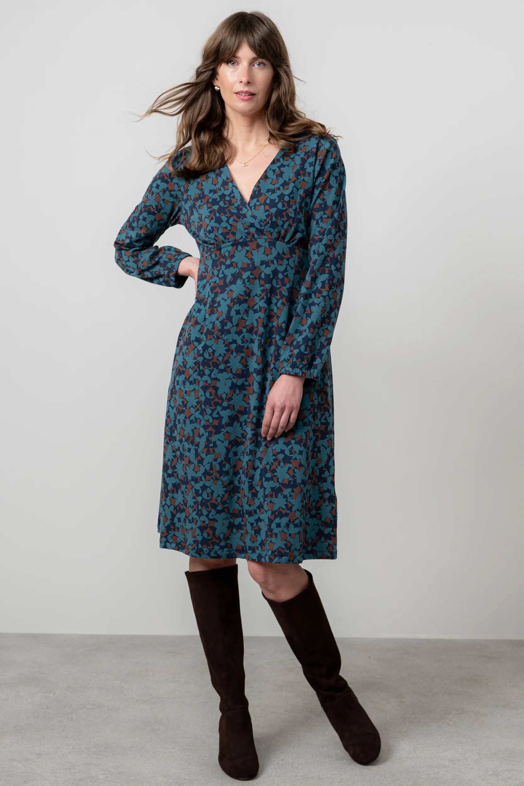 Hazel Crossover Jersey Dress Navy - Image 6