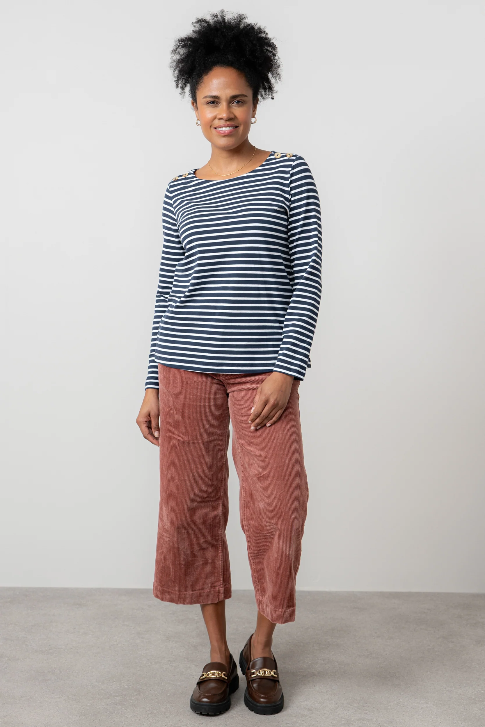 Isla Stretch Jumbo Cord Cropped Trousers Antique Rose - Image 5