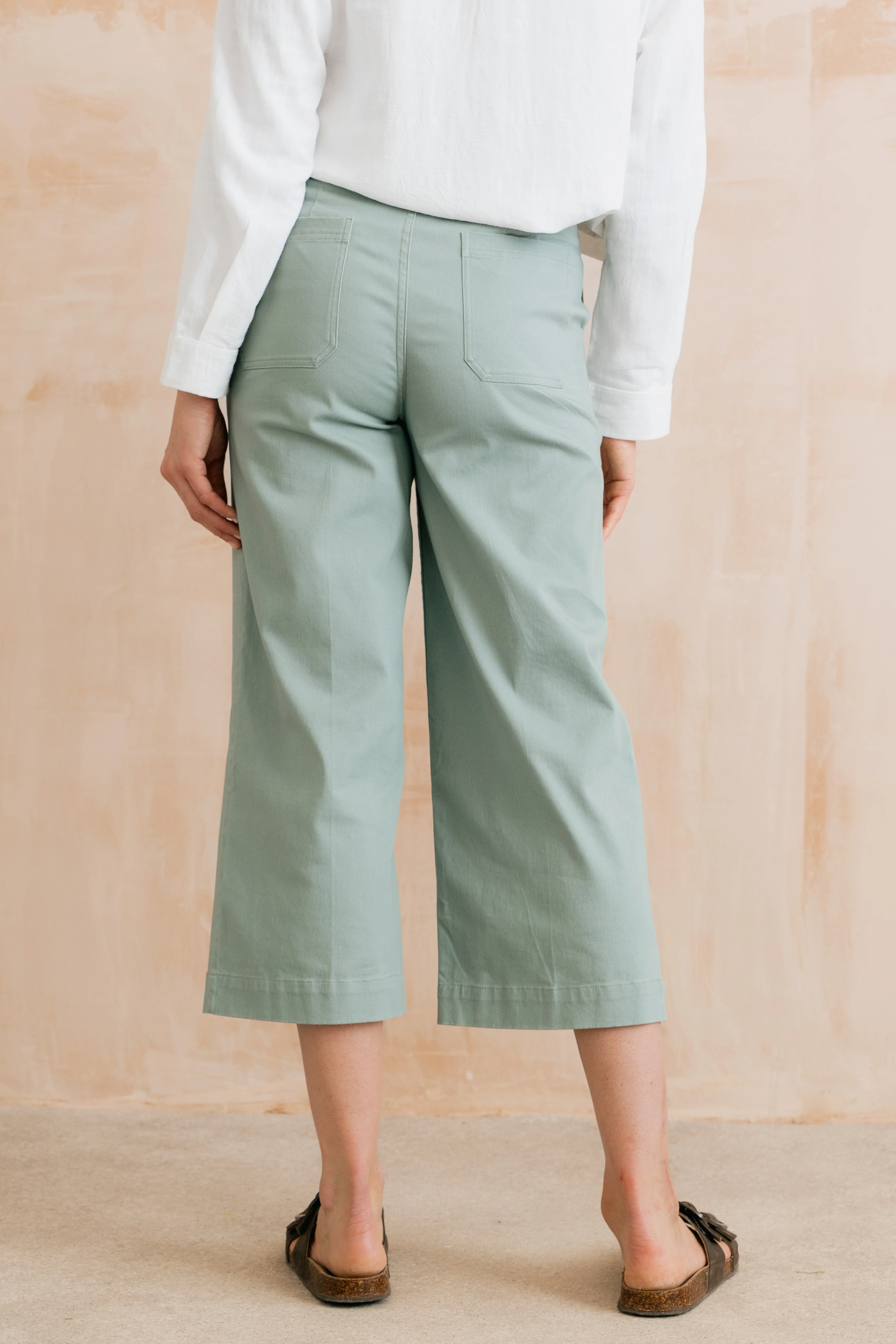 Isla Stretch Twill Crop Trousers Silver Sage - Image 4