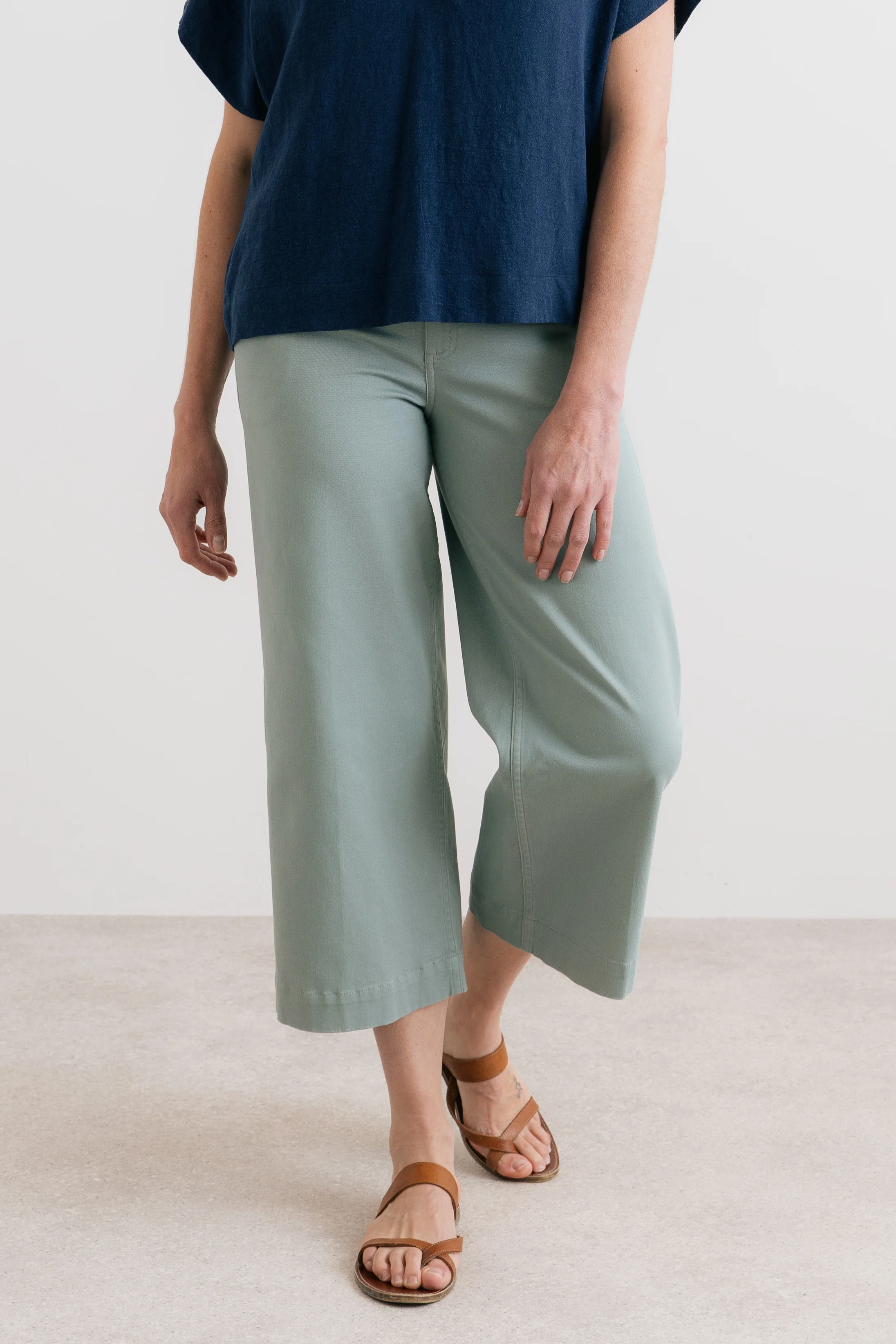 Isla Stretch Twill Crop Trousers Silver Sage - Image 6