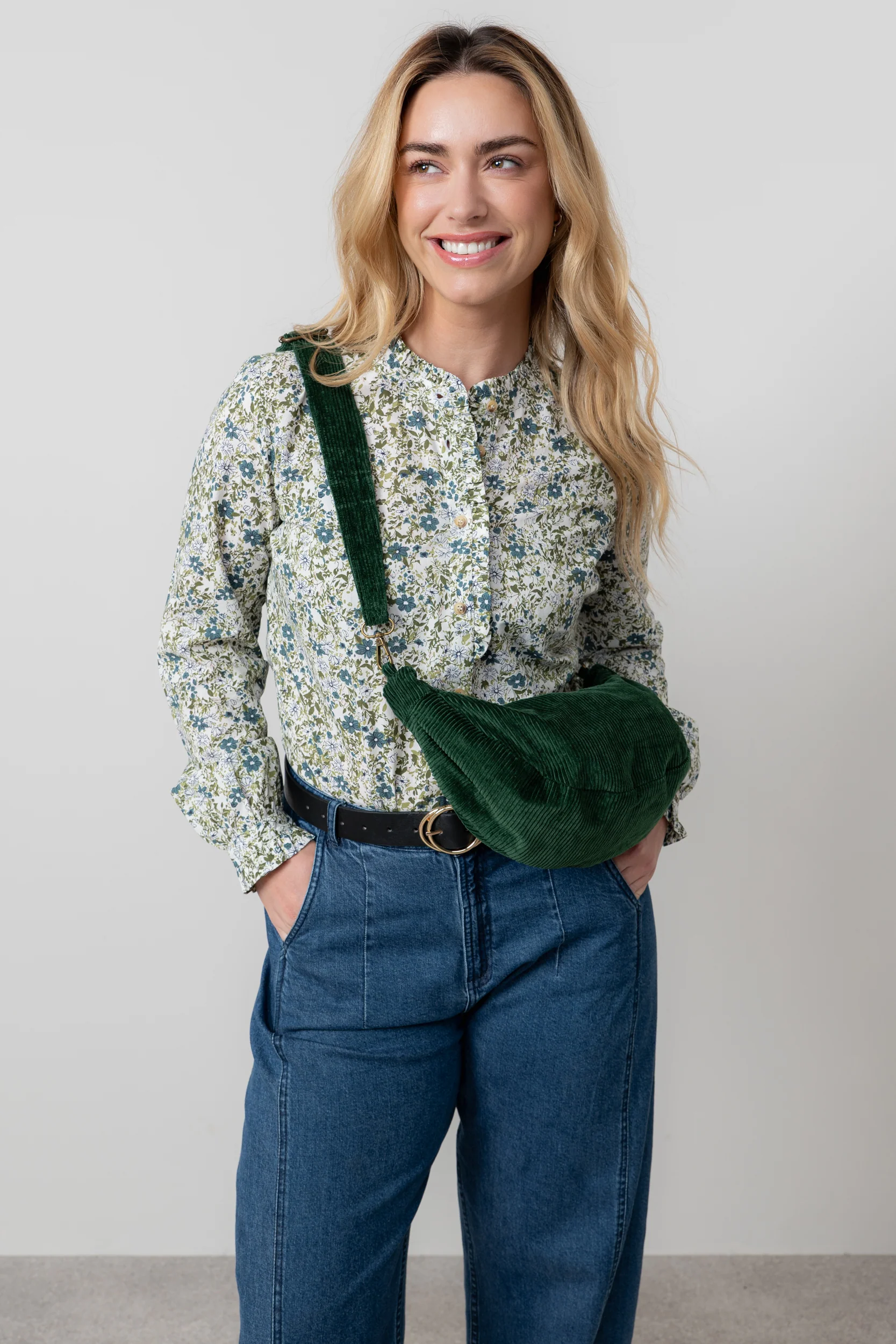 Jumbo Cord Crossbody Bag Pine Green - Image 3