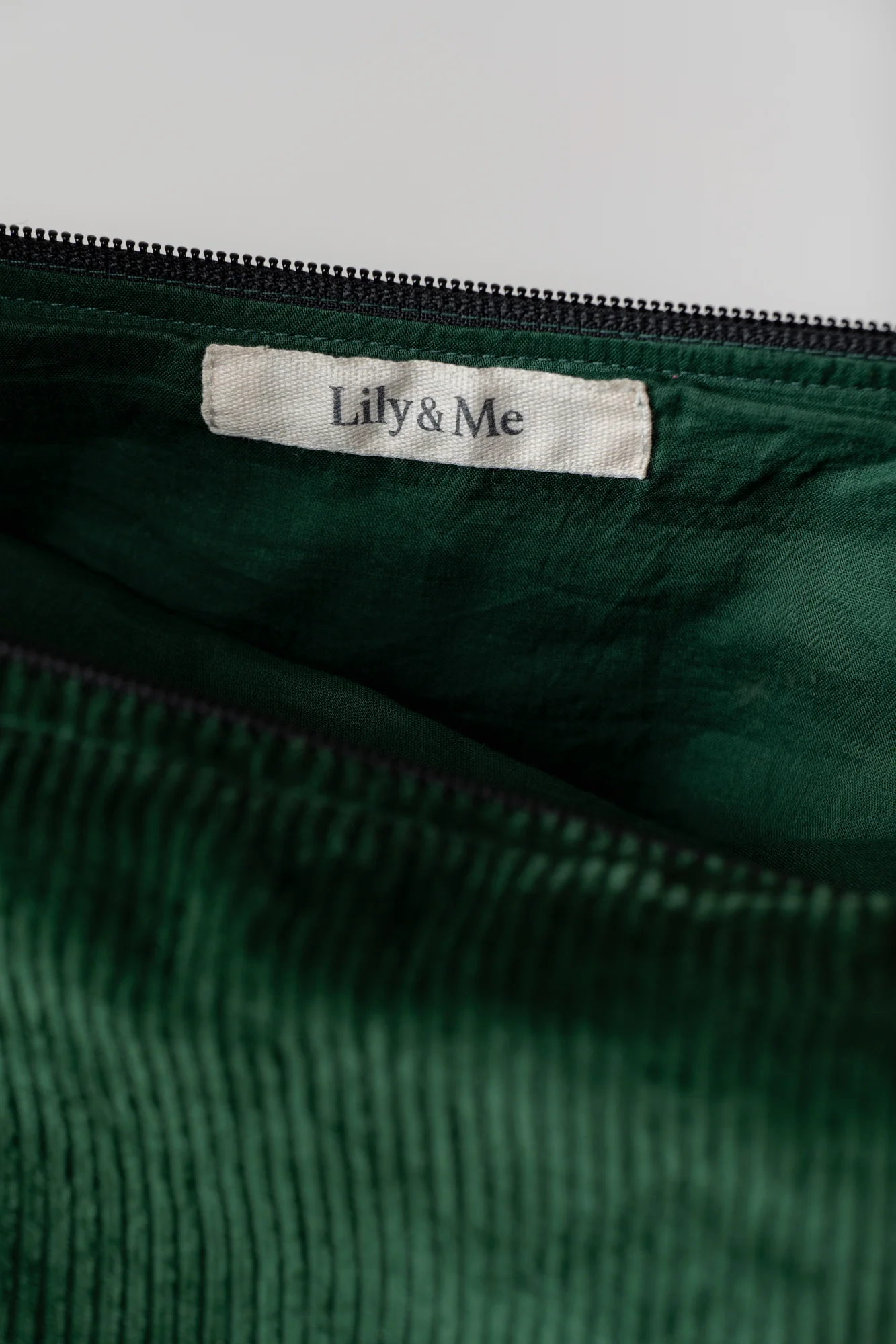 Jumbo Cord Crossbody Bag Pine Green - Image 6