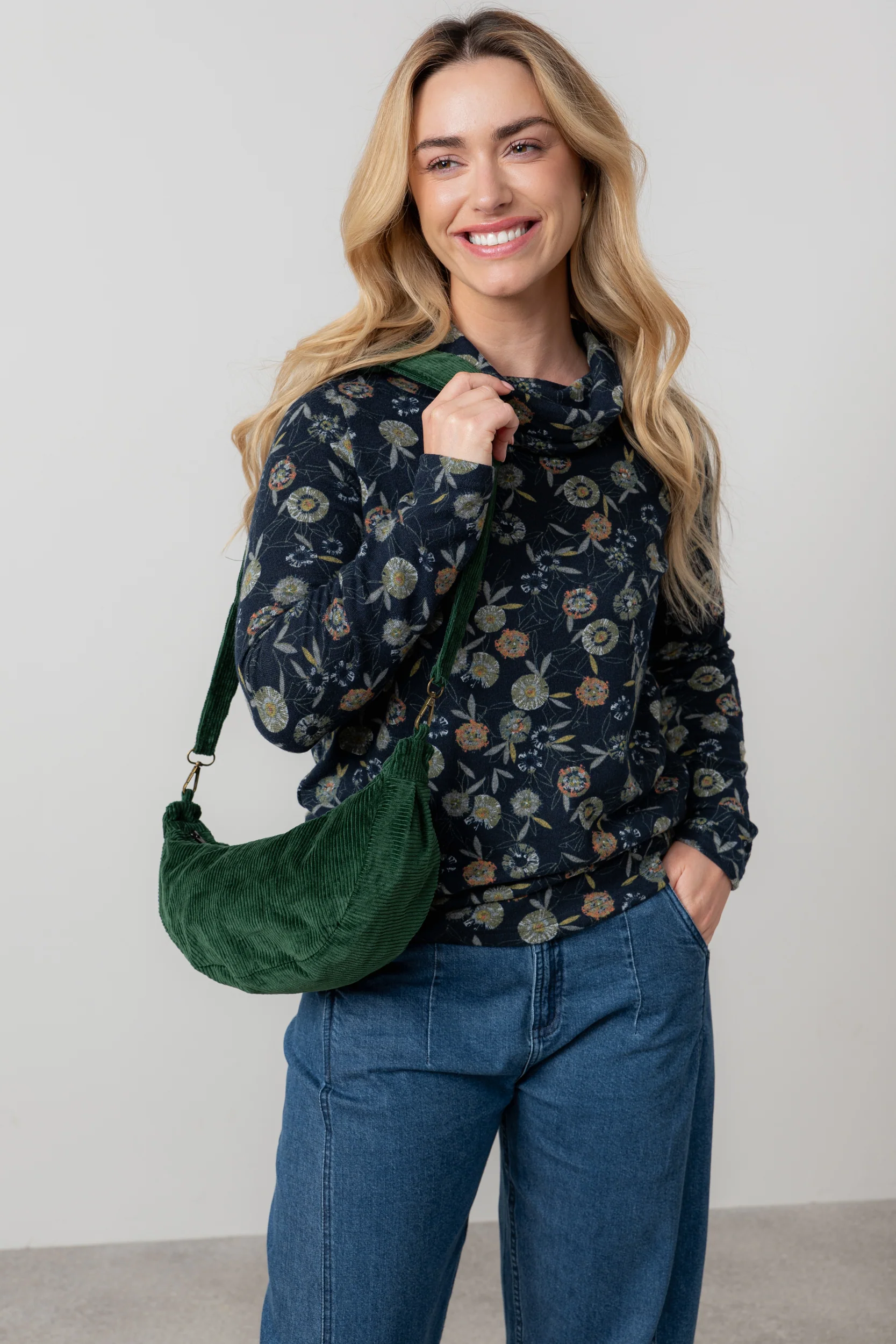 Jumbo Cord Crossbody Bag Pine Green - Image 7