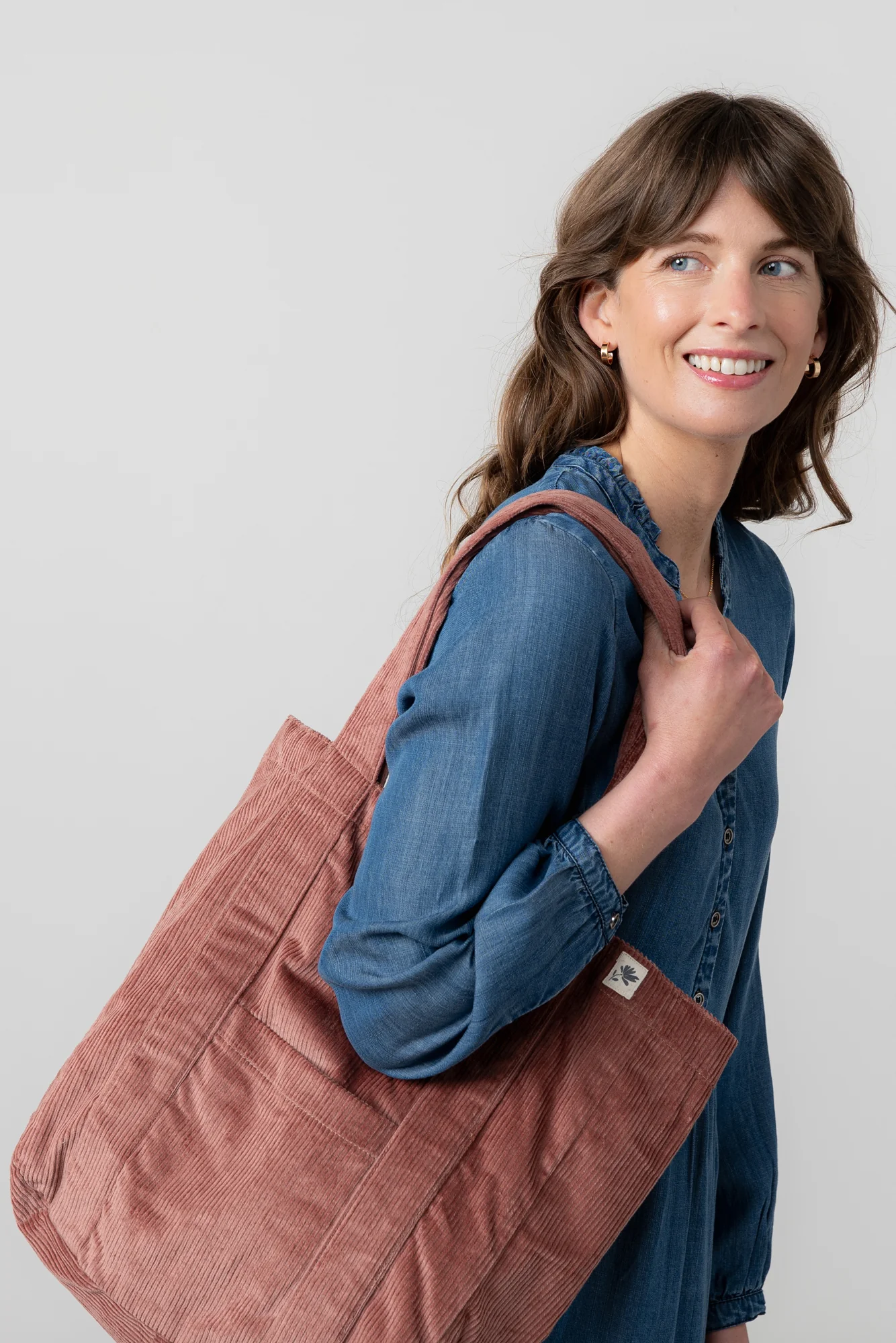 Jumbo Cord Tote Bag Antique Rose - Image 3