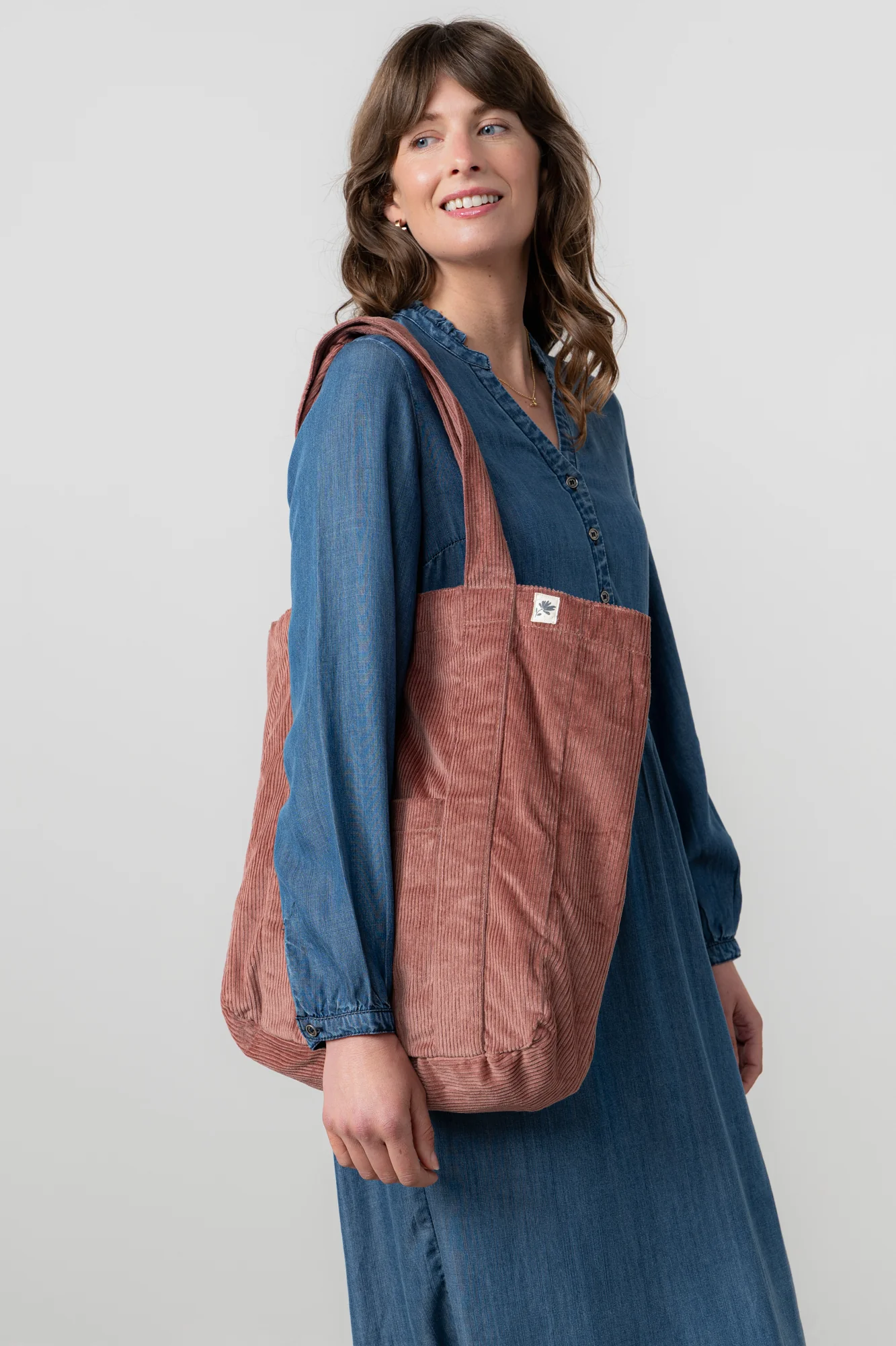 Jumbo Cord Tote Bag Antique Rose - Image 6