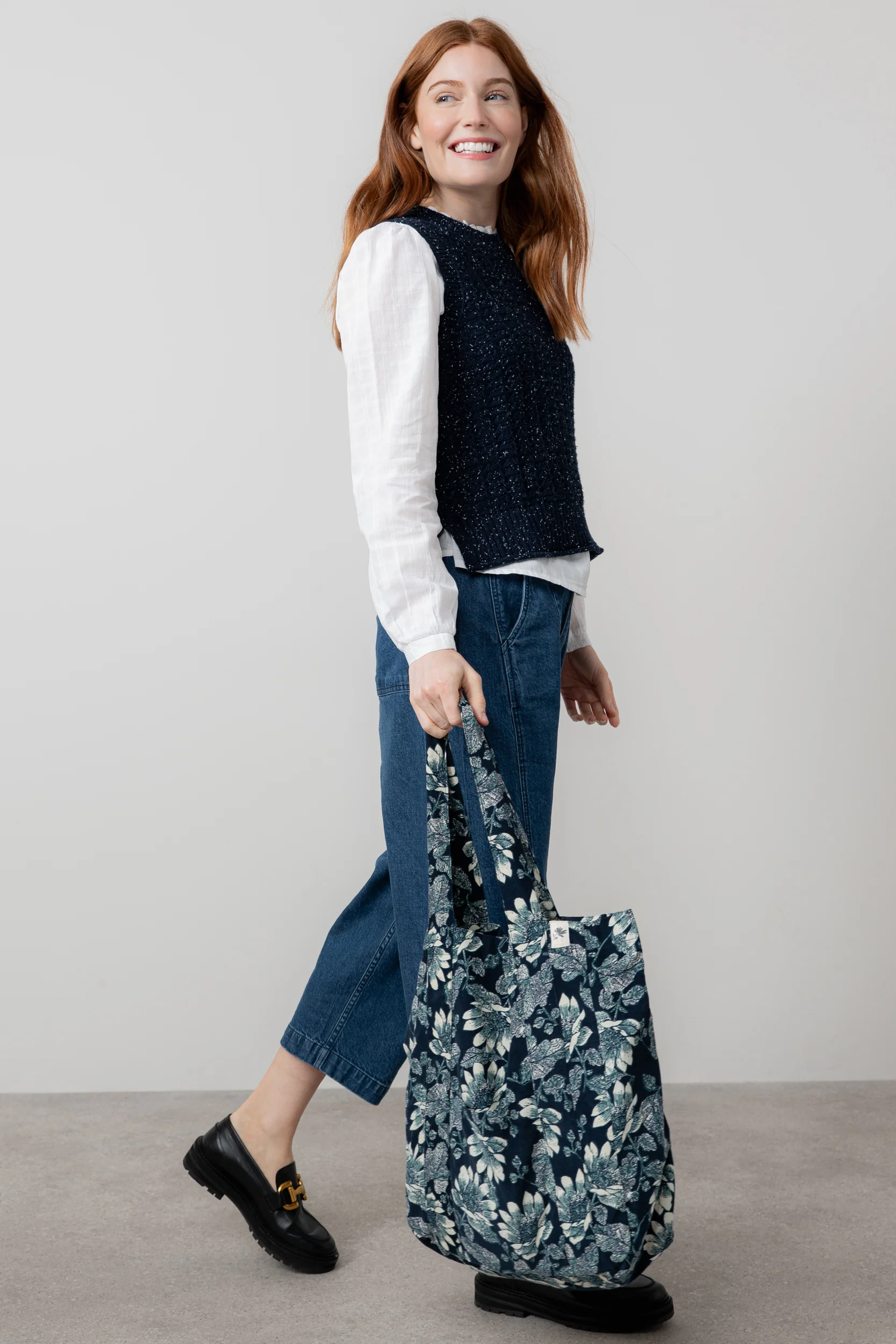 Jumbo Cord Tote Bag Navy - Image 5
