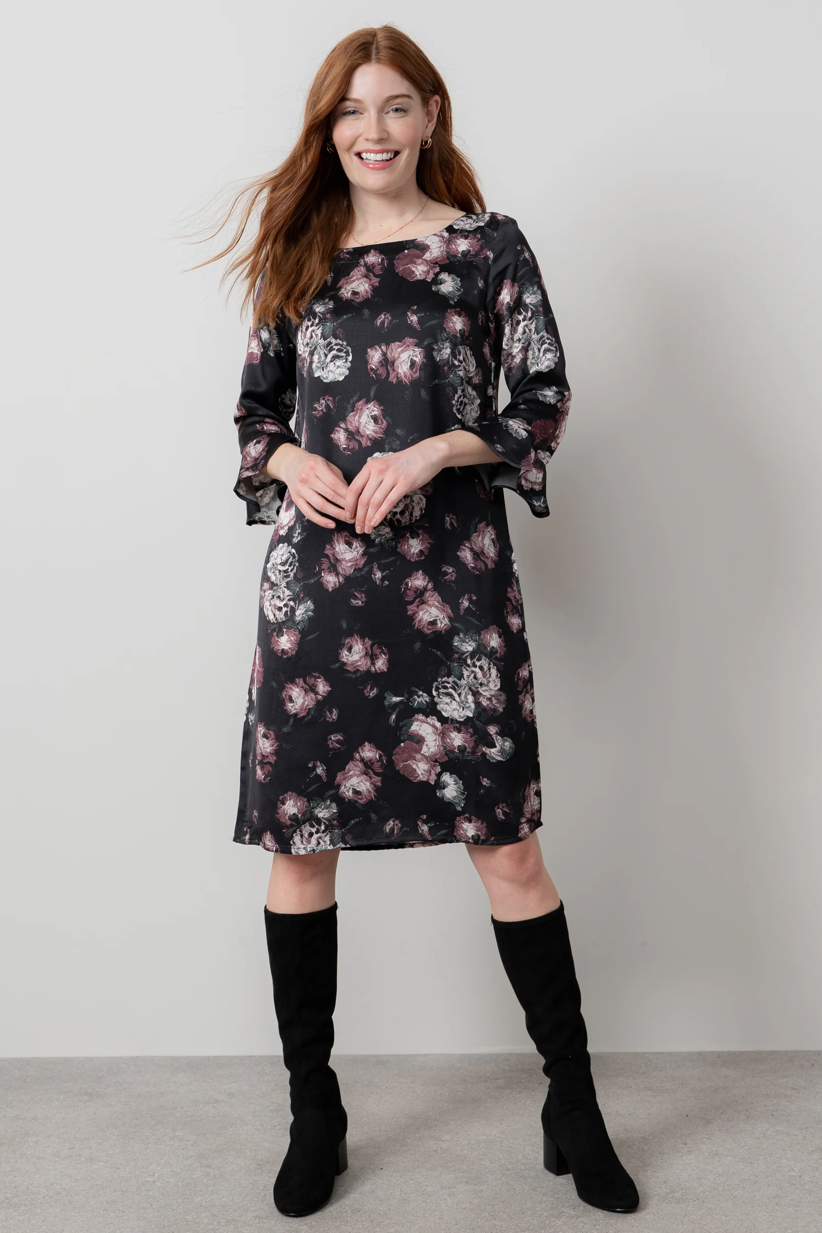 Lotty Fluted Sleeve Shift Dress Black - Image 3