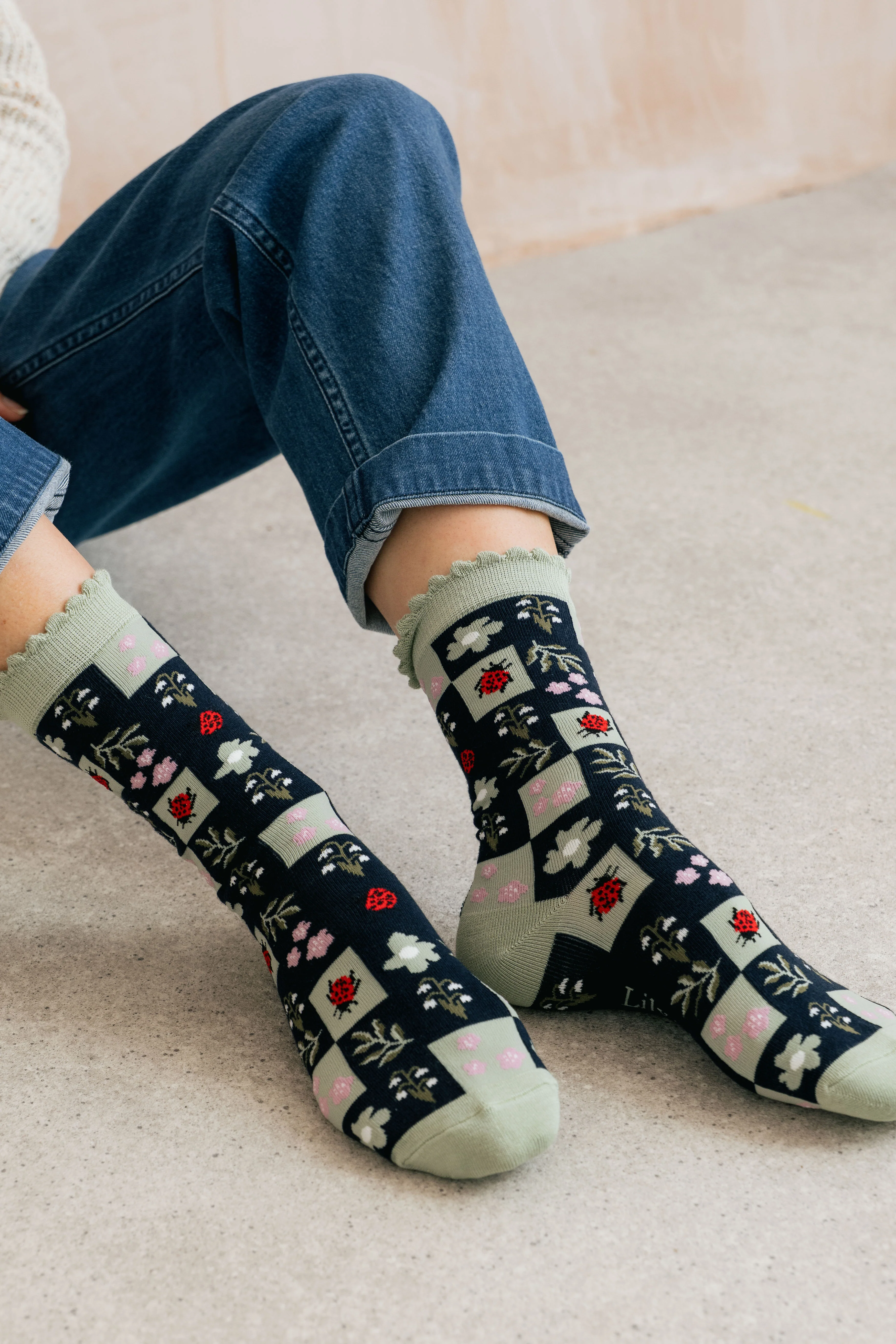 Lucy The Ladybird Bamboo Socks And Decoration Giftbox - Image 9