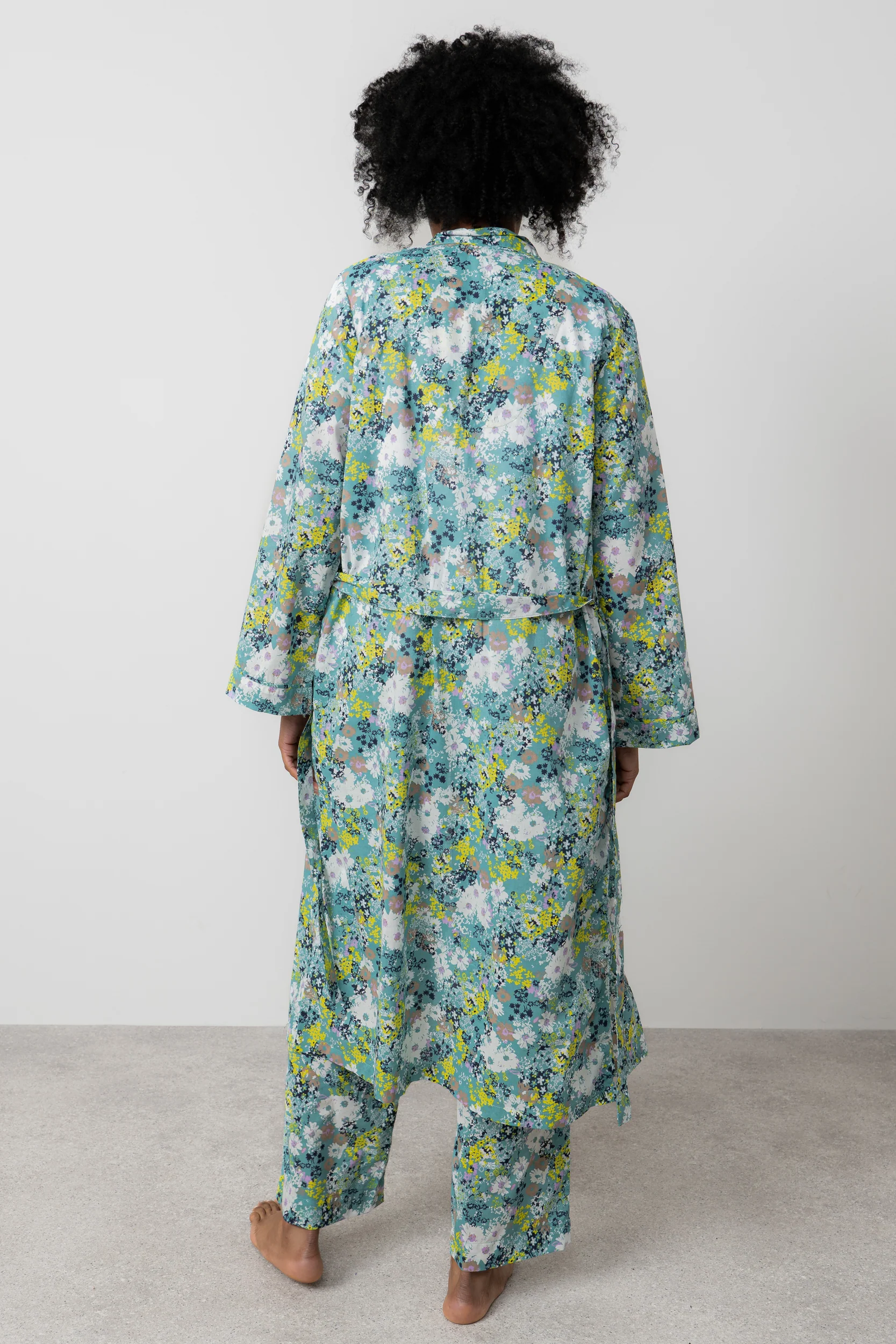 Meadow Spray Floral Dressing Gown - Image 4
