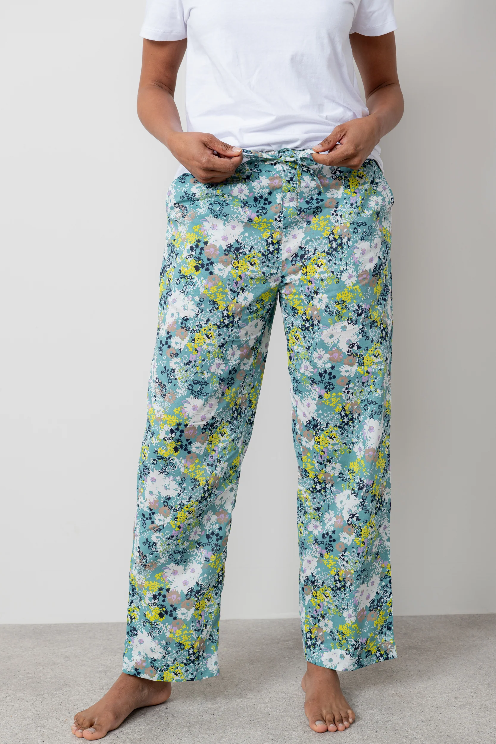 Meadow Spray Floral Pyjama Set - Image 7