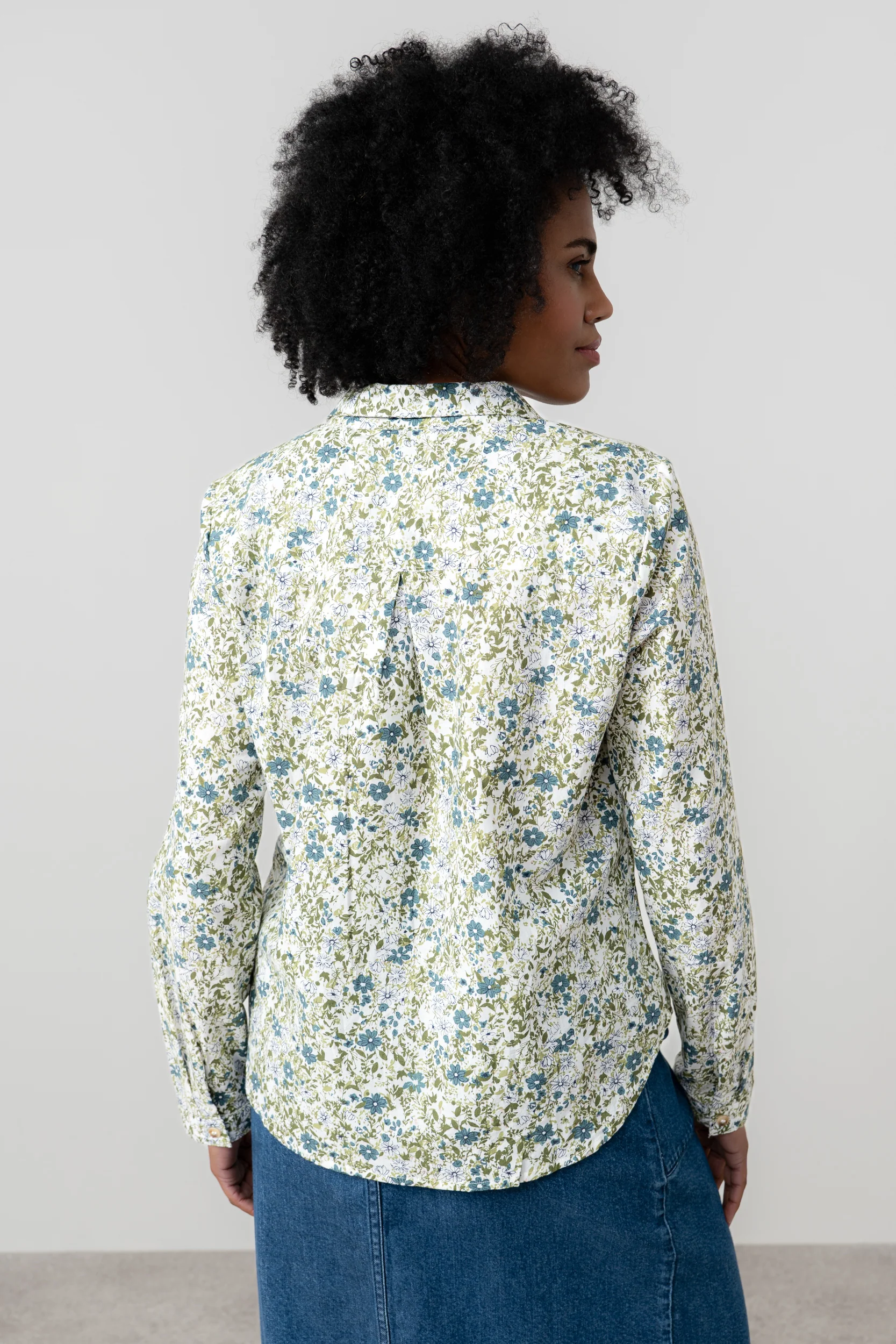 Patsy Ditsy Print Organic Cotton Shirt Moss - Image 4