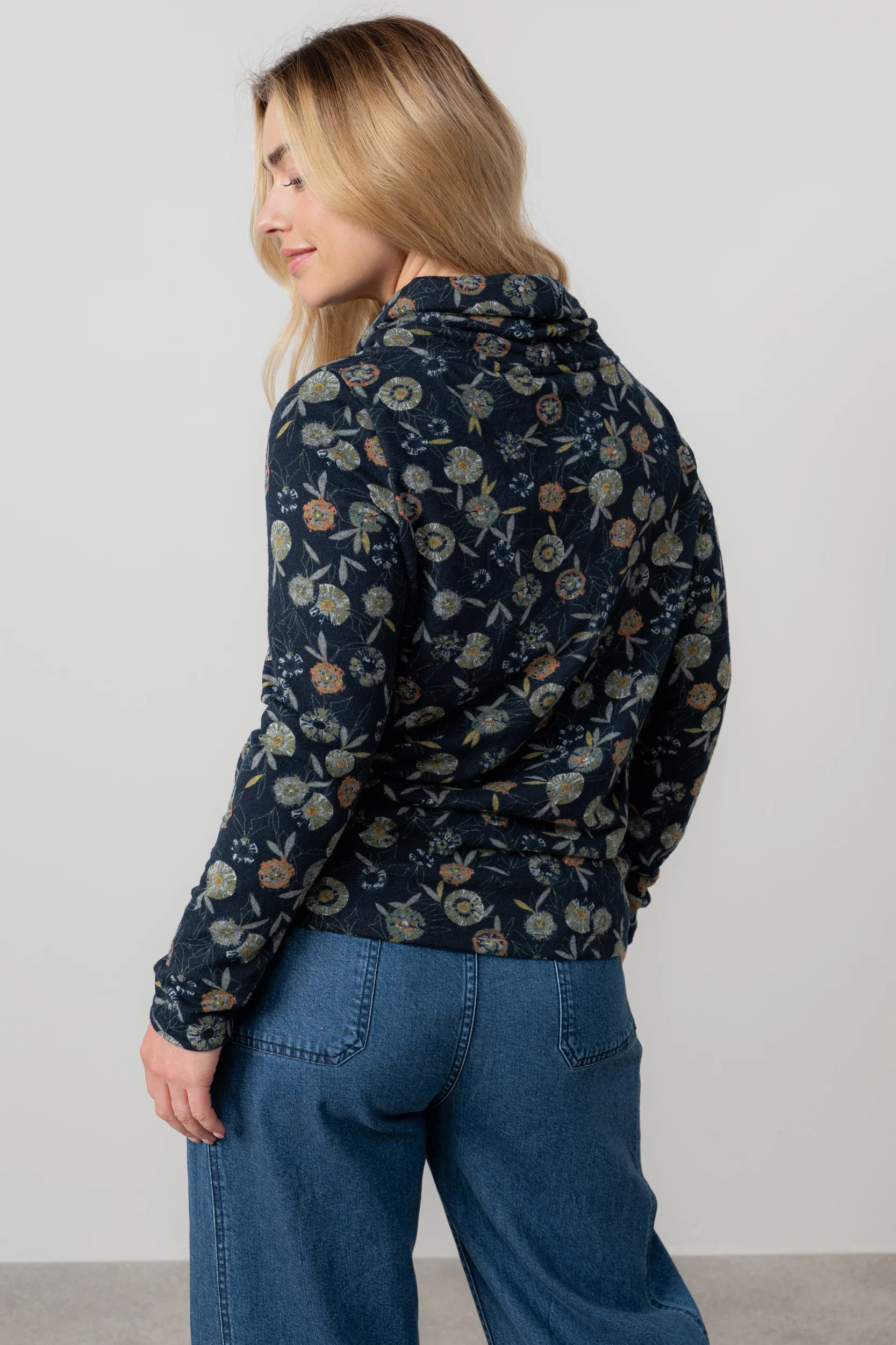 Relaxed Everyday Cowl Neck Jumper Navy - Image 4